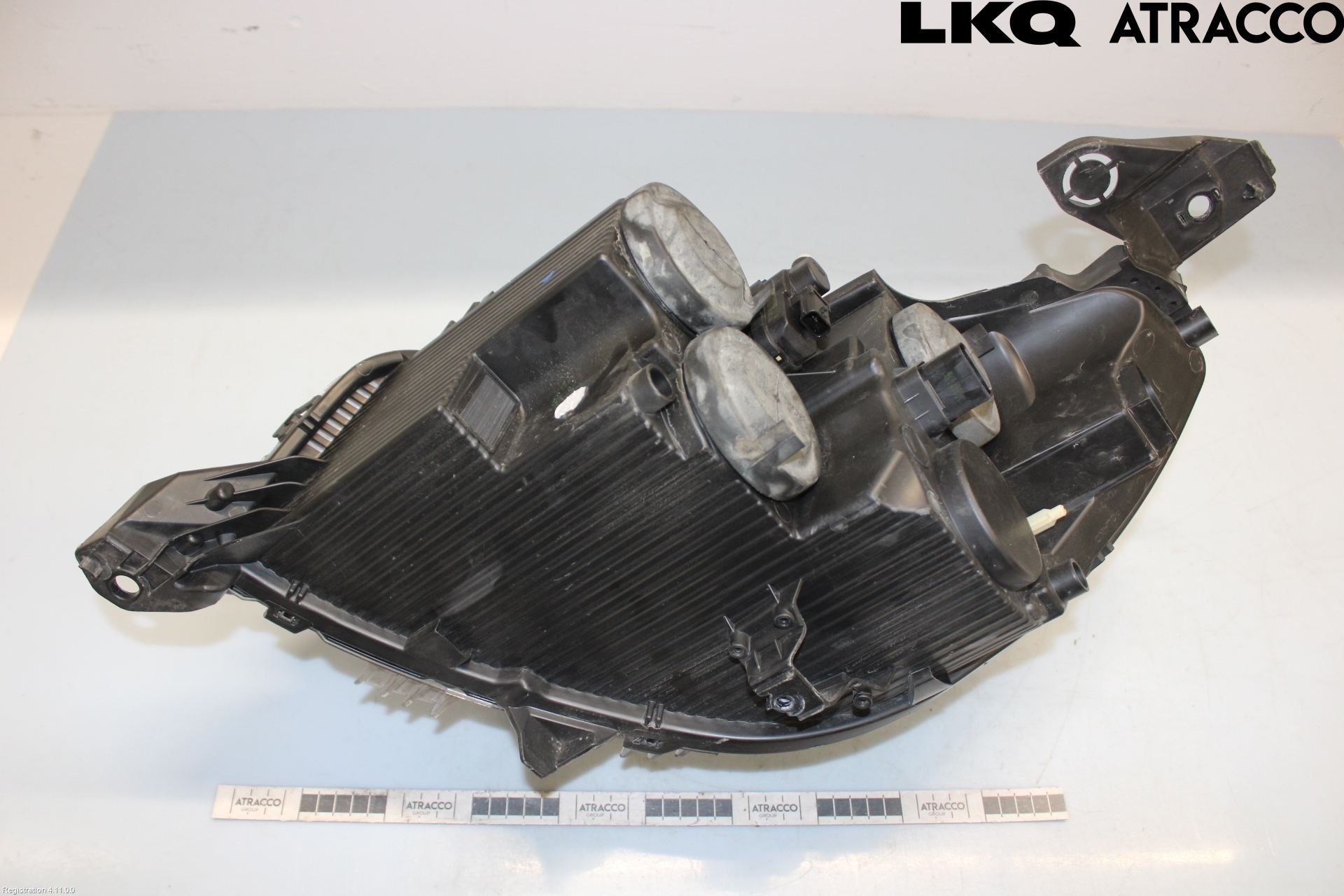 Peugeot 208/E-208 20- Frontlykt Høyre