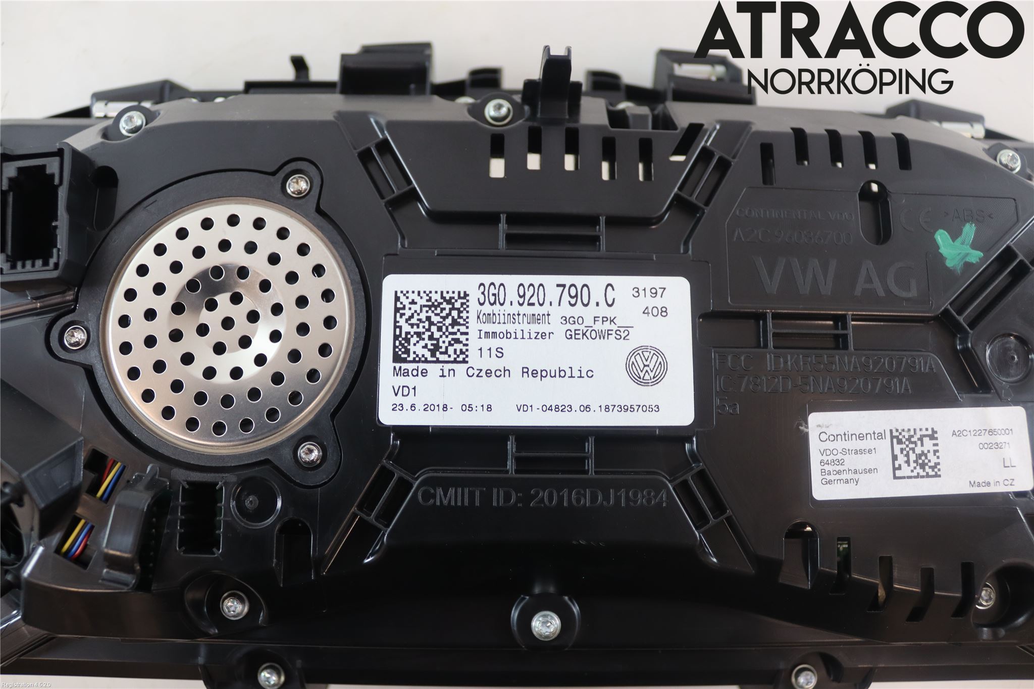 Volkswagen VW PASSAT 15-19 Instr Kombinert