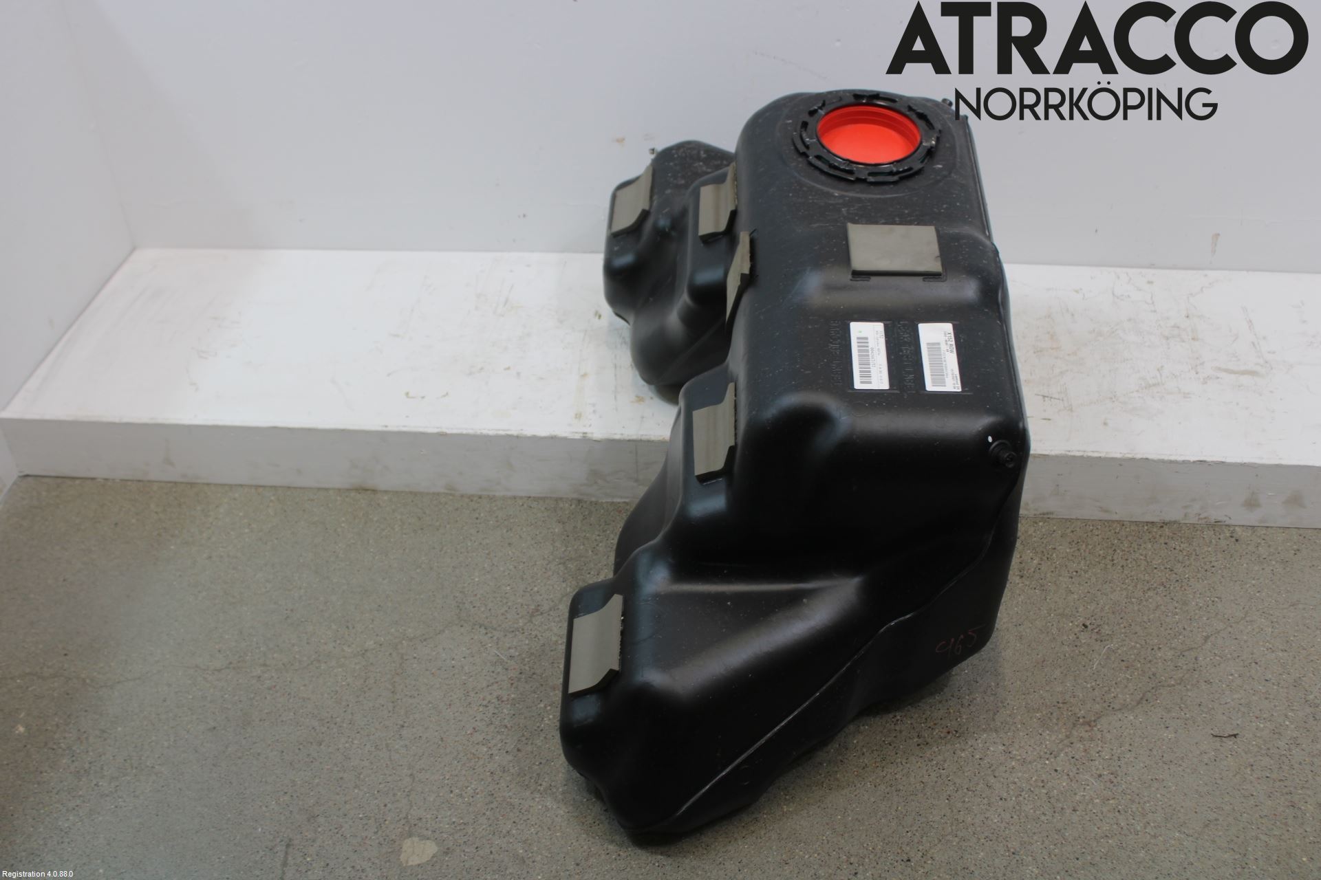 Jaguar F-TYPE Drivstofftank Innsprøytning