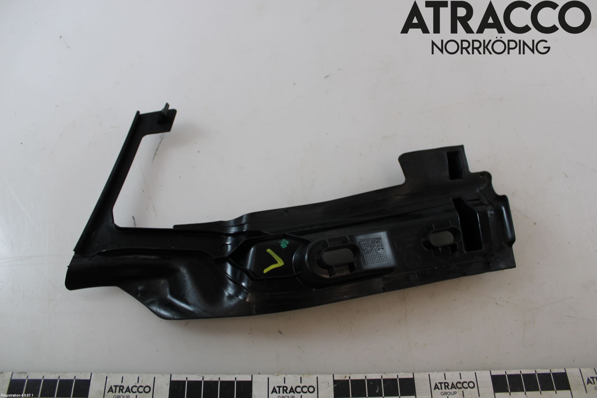 Mercedes-Benz MB VITO/V-KLASS (W640,W447,W448) 14- Visker Deksel-Grill-Under Frr