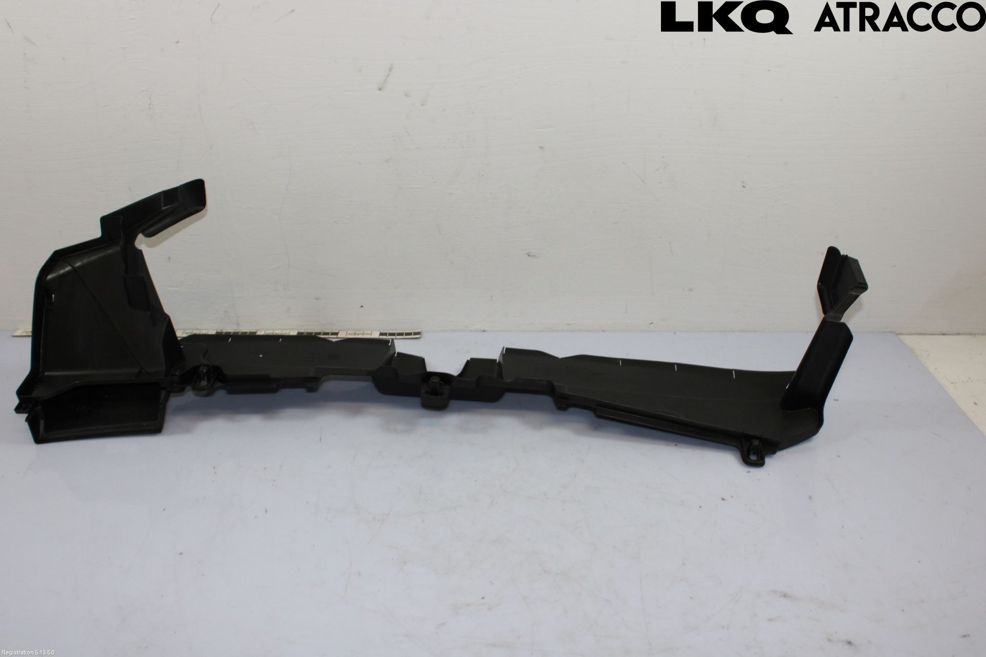 Toyota YARIS XP21 20- Luftstyring Front