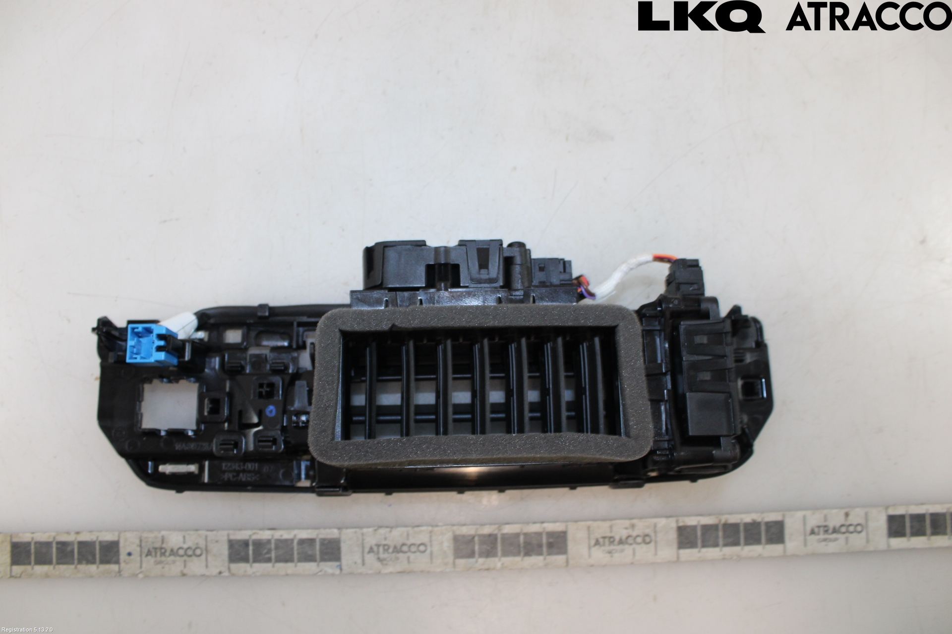 Volkswagen VW ID.7/TOURER 24- Dashbord Kanal - Dyse