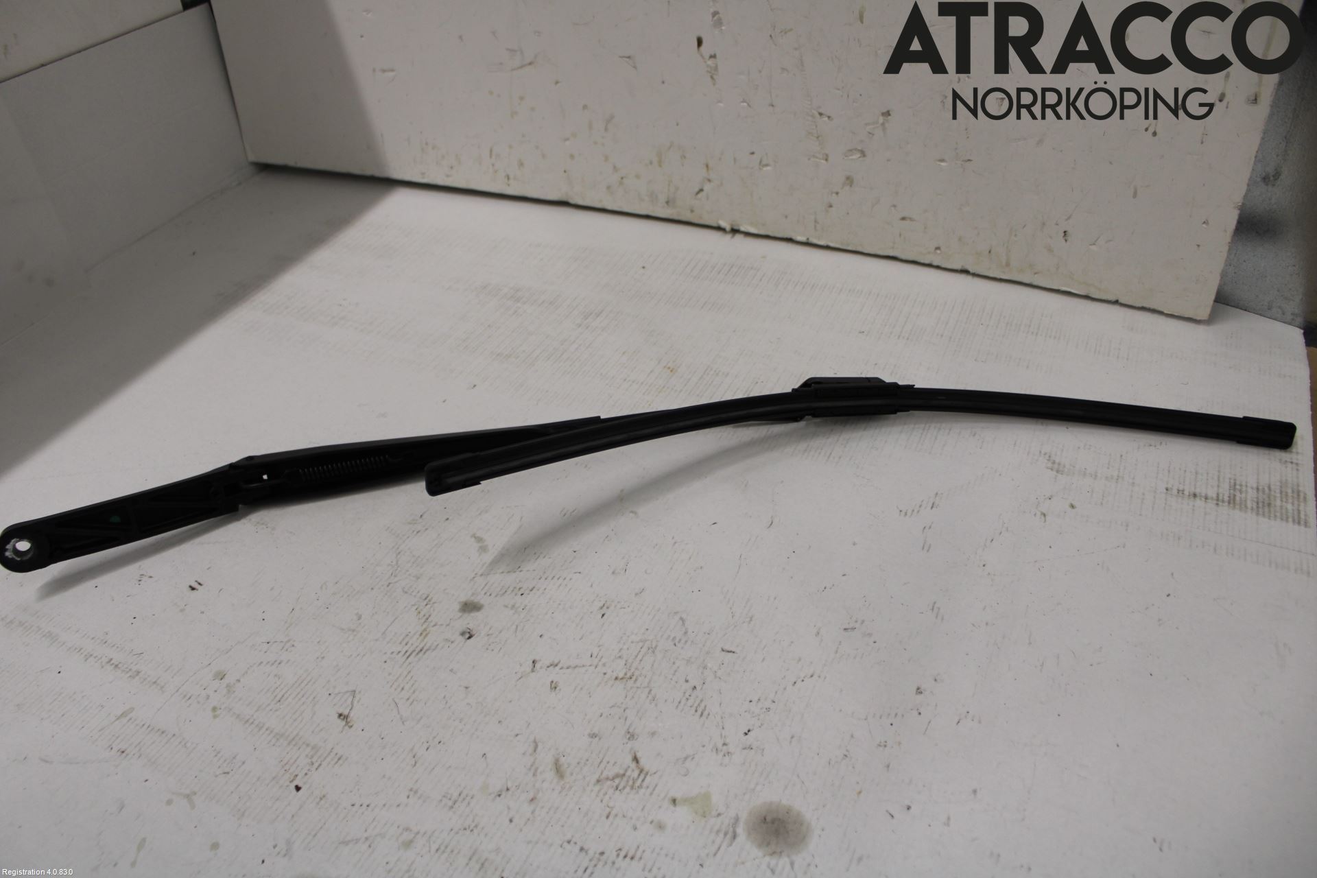 Skoda RAPID Viskerarm-Armer Frontrute