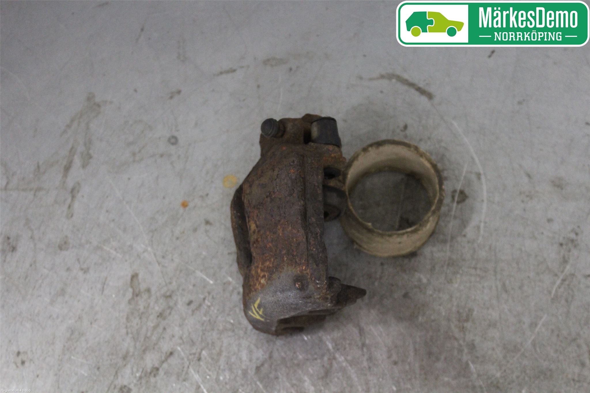 Volkswagen VW TOURAN 03-10 Bremsecaliper Foran Venstre