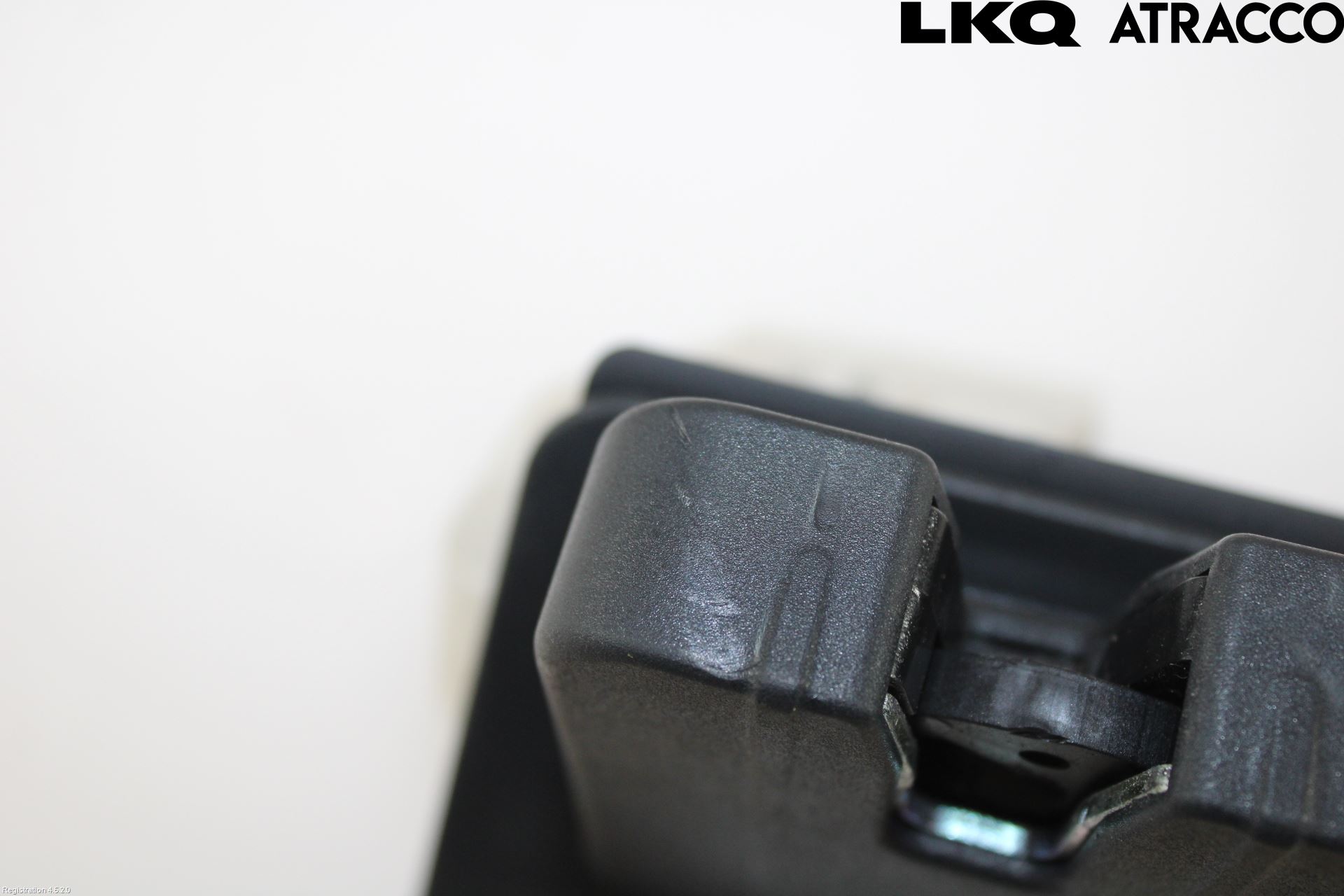 Audi Q2/SQ2 17- Bakluke-Lokk Låsekasse