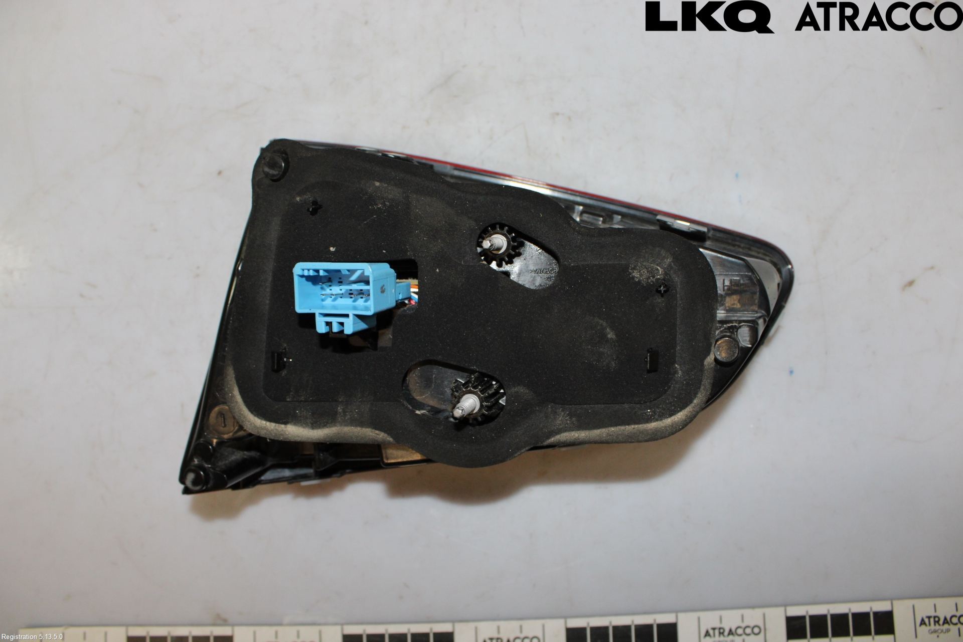Volkswagen VW GOLF / E-GOLF VII 13-20 Baklykt Venstre  På Luke(Indre