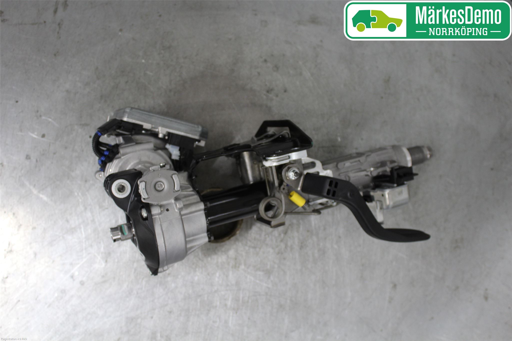 Skoda KAMIQ 20- Rattakselaggregat Innebygd Servo