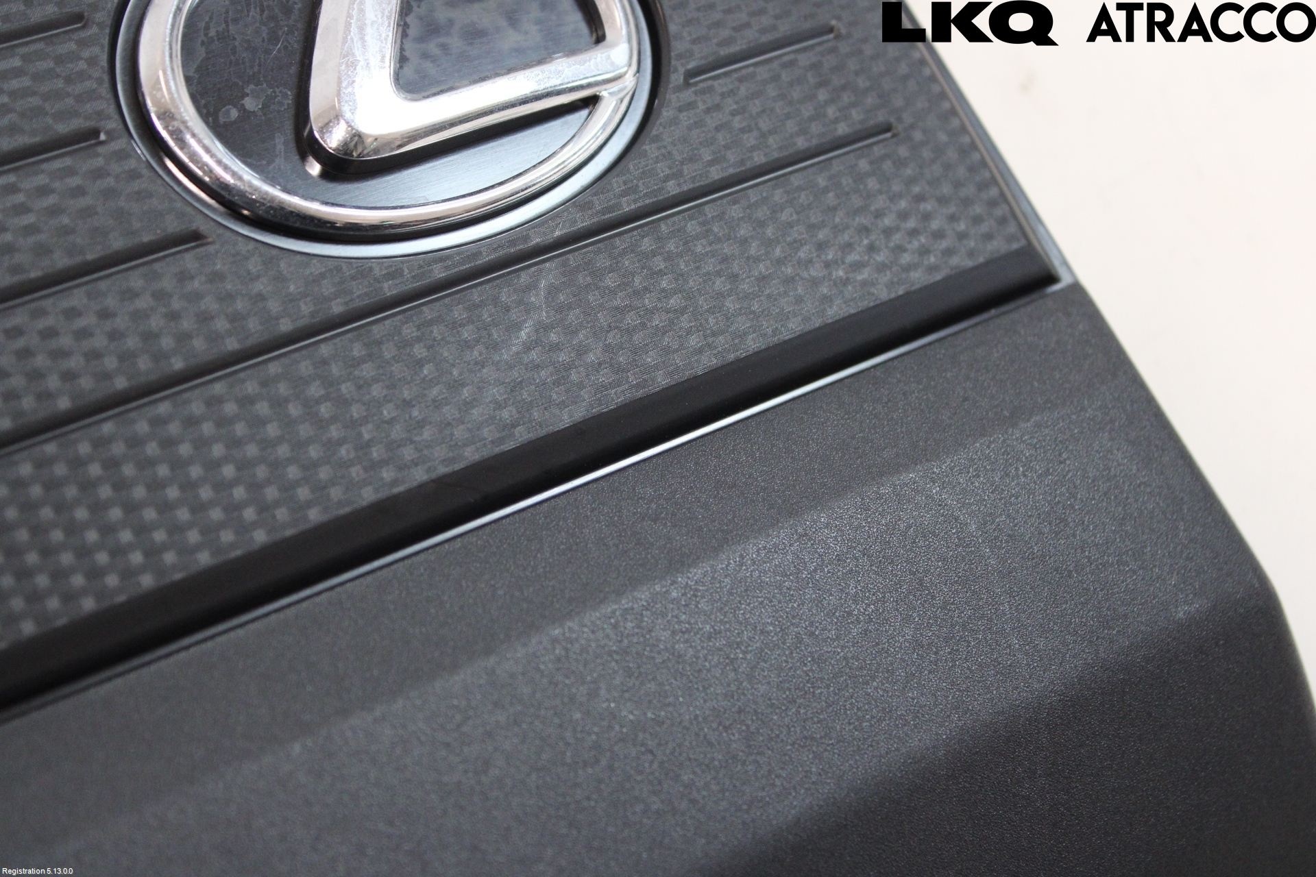 Lexus UX/300e 19- Motor Deksel Over Motor