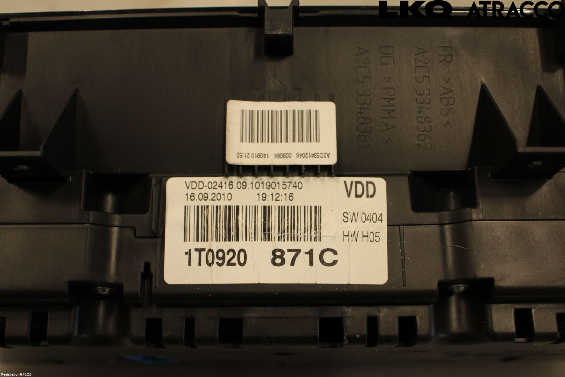 Volkswagen VW TOURAN 10-15 Instr Kombinert