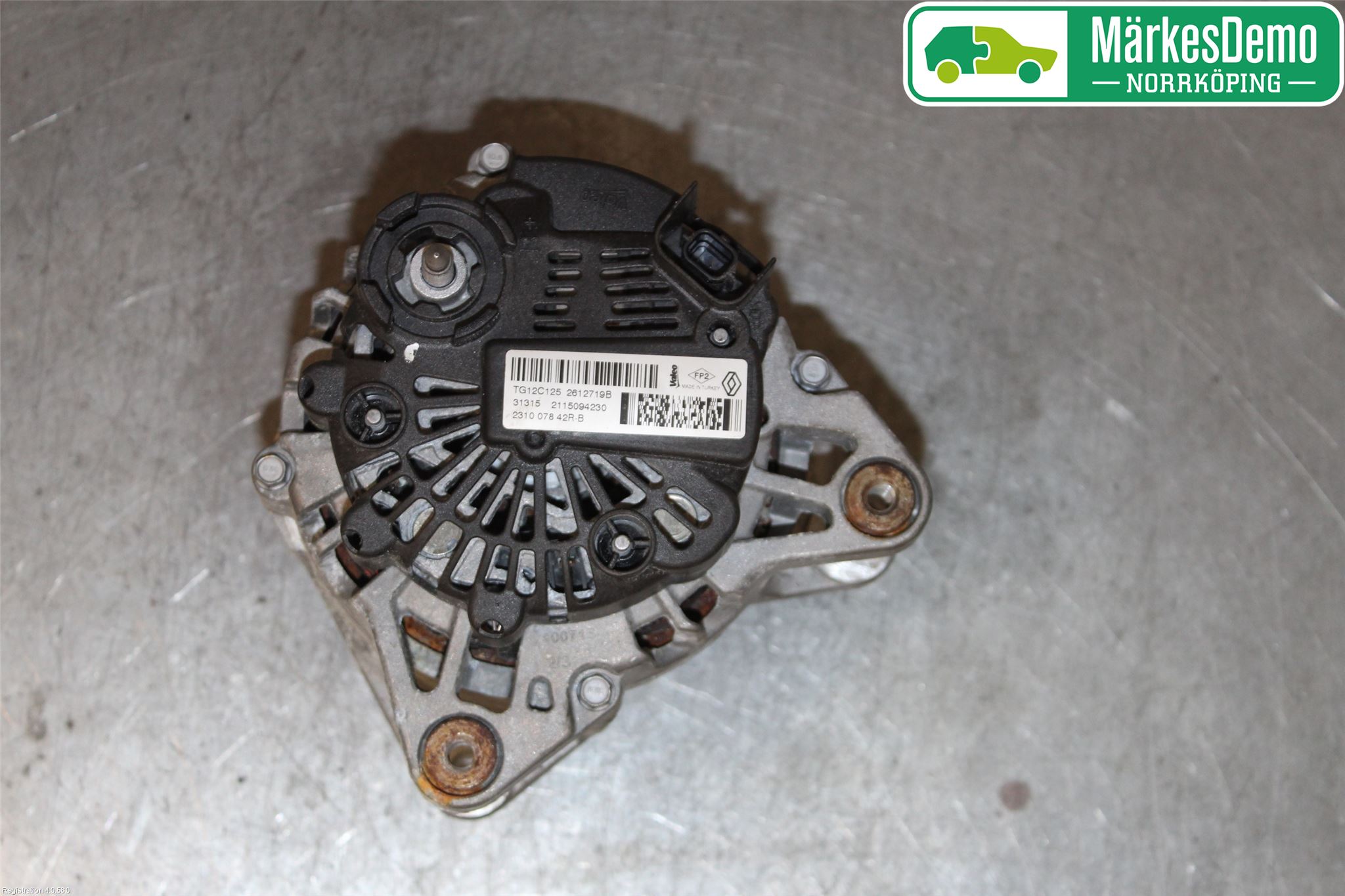 Renault CLIO IV 12-16 Dynamo