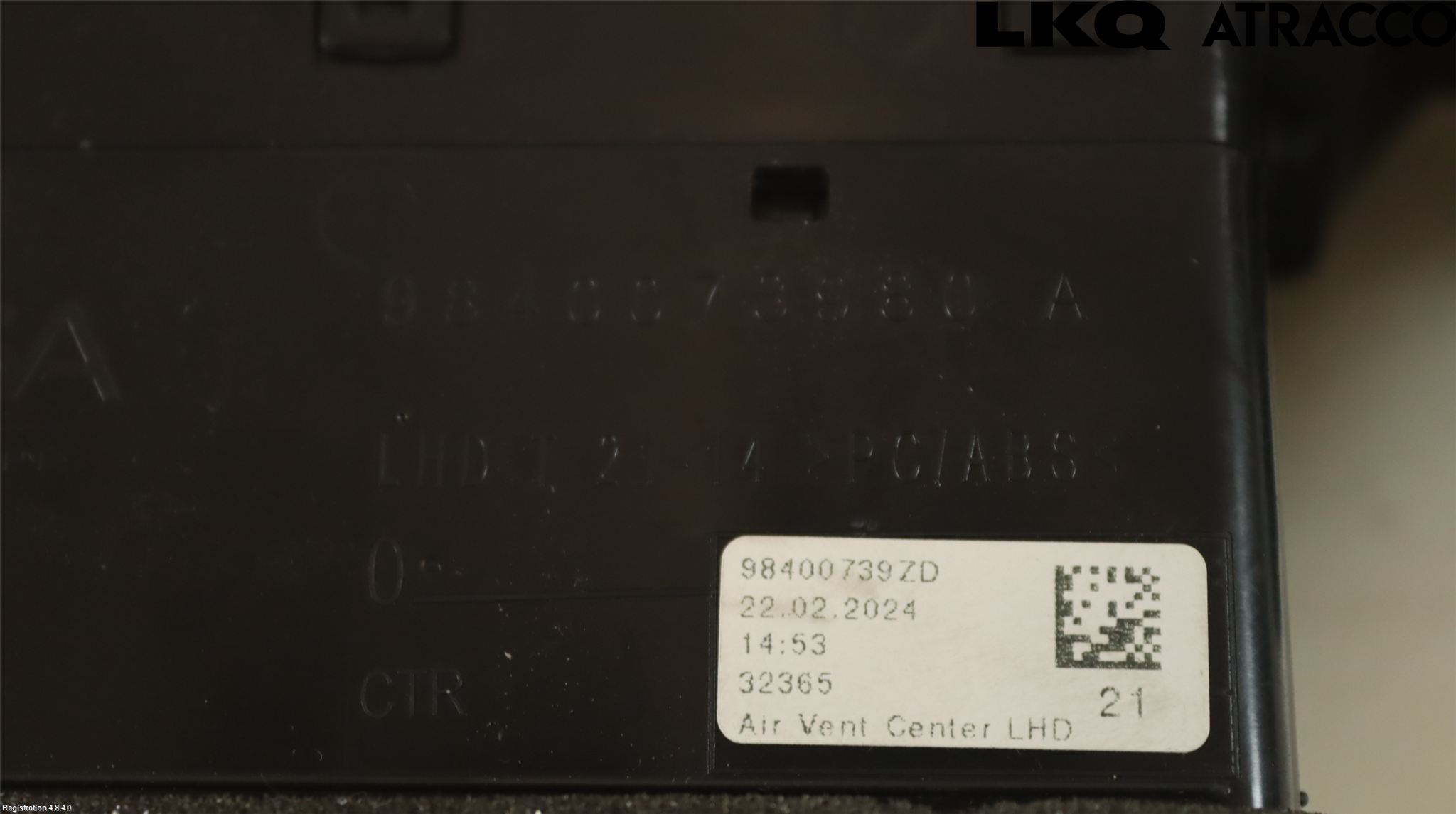 Opel ASTRA L 22- Dashbord Kanal - Dyse