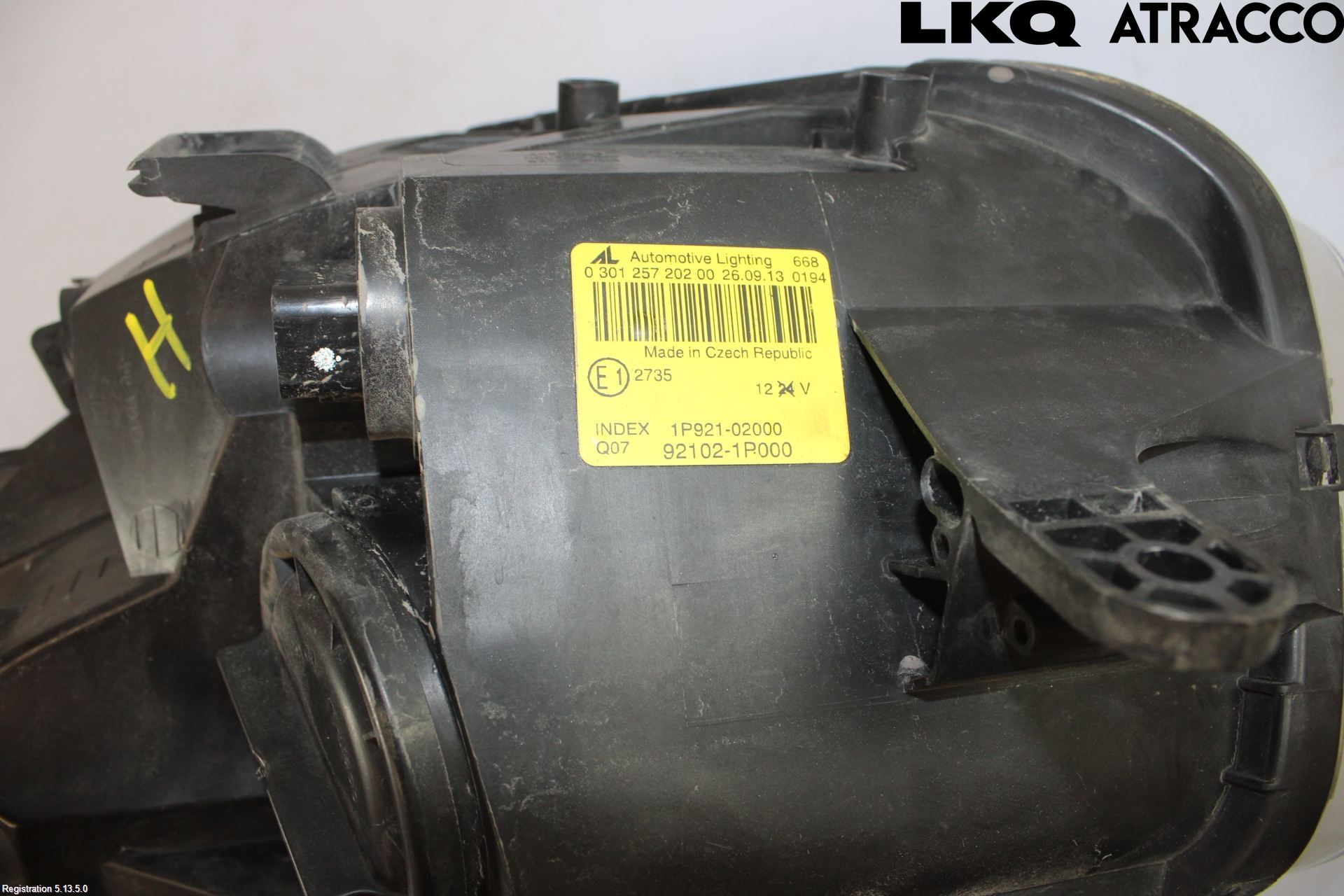 Kia VENGA 10-19 Frontlykt Høyre