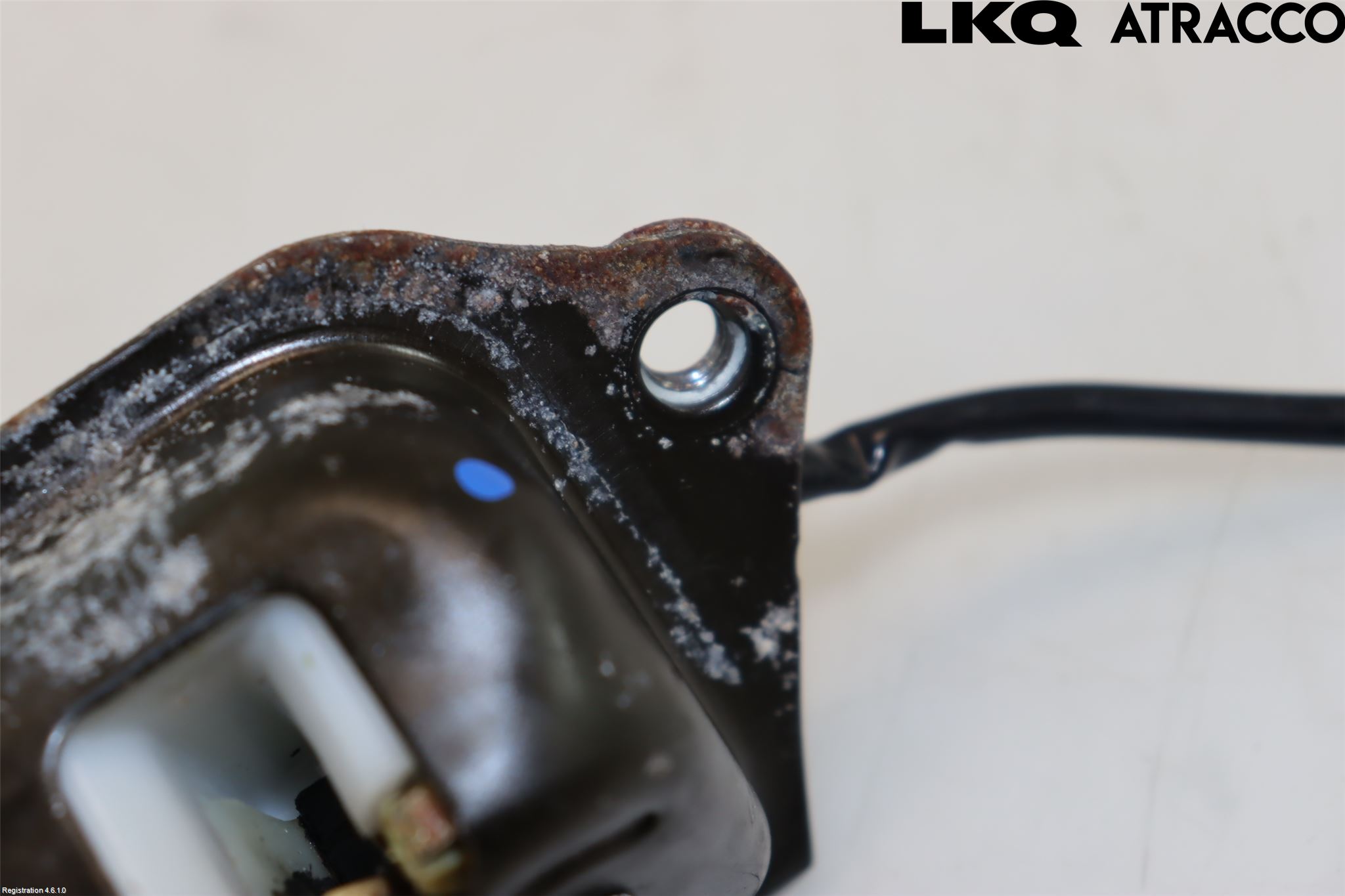Nissan ALMERA    00-06 Bakluke-Lokk Låsekasse