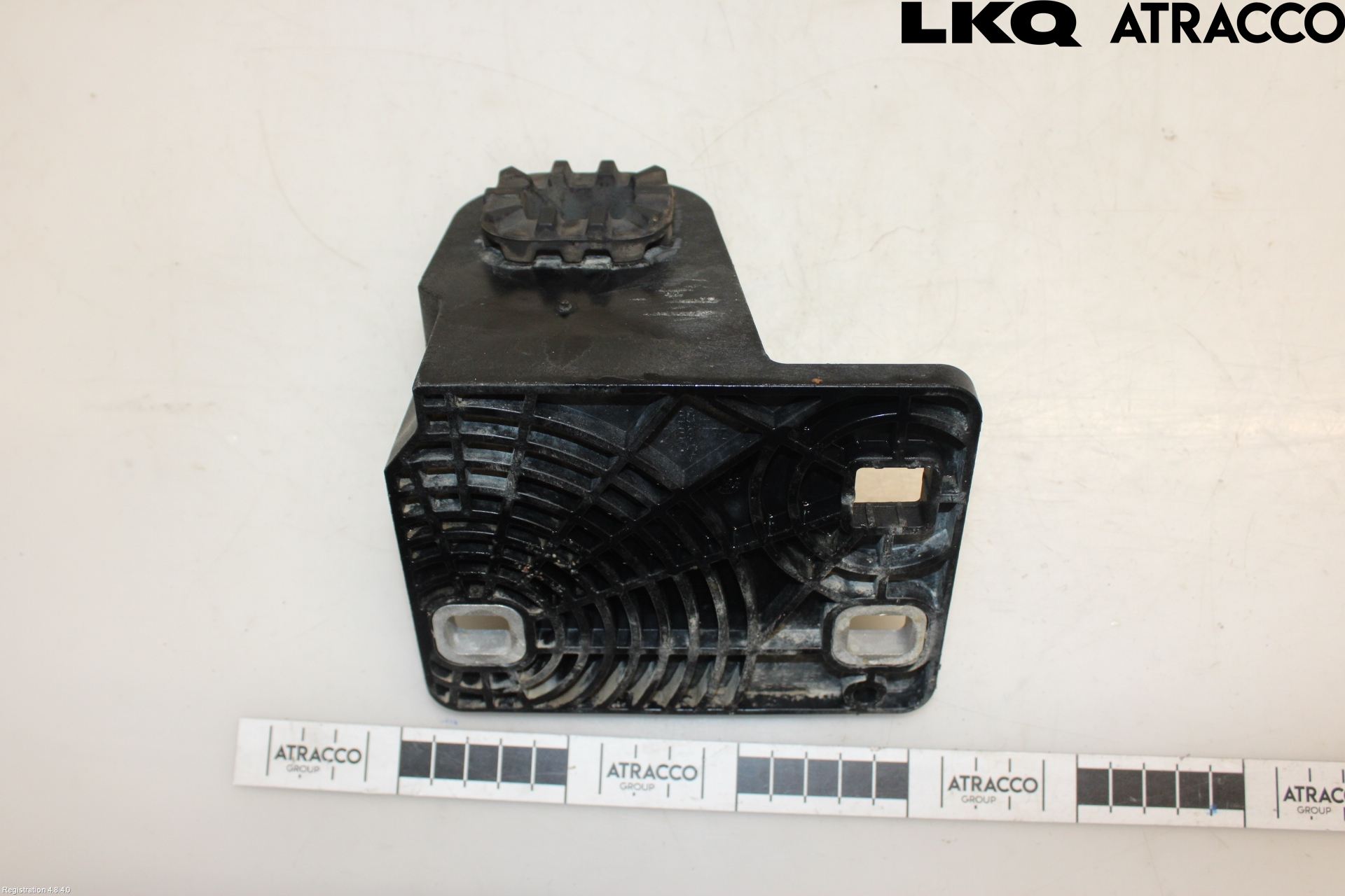 Skoda ENYAQ iV 21- Radiator Feste - Ramme - Bjelk