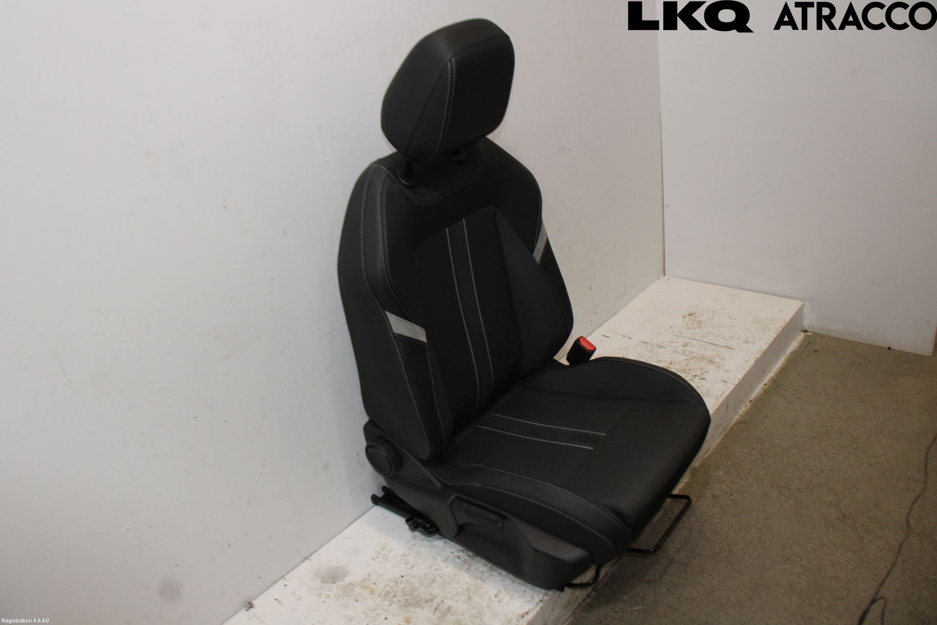 Opel ASTRA L 22- Innr Sete Foran Høyre