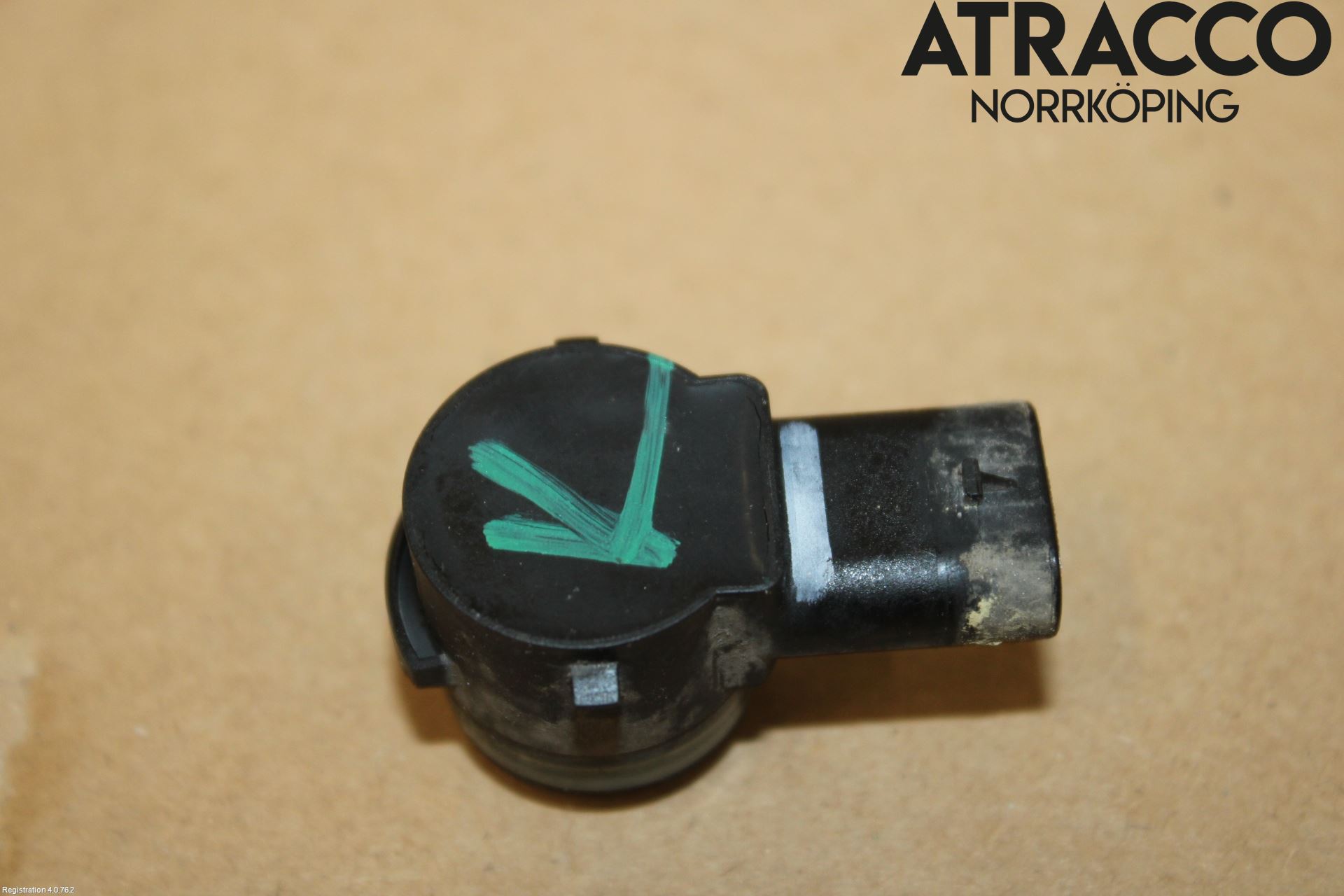 Skoda OCTAVIA (NX) 20- Sensor Parkering Front