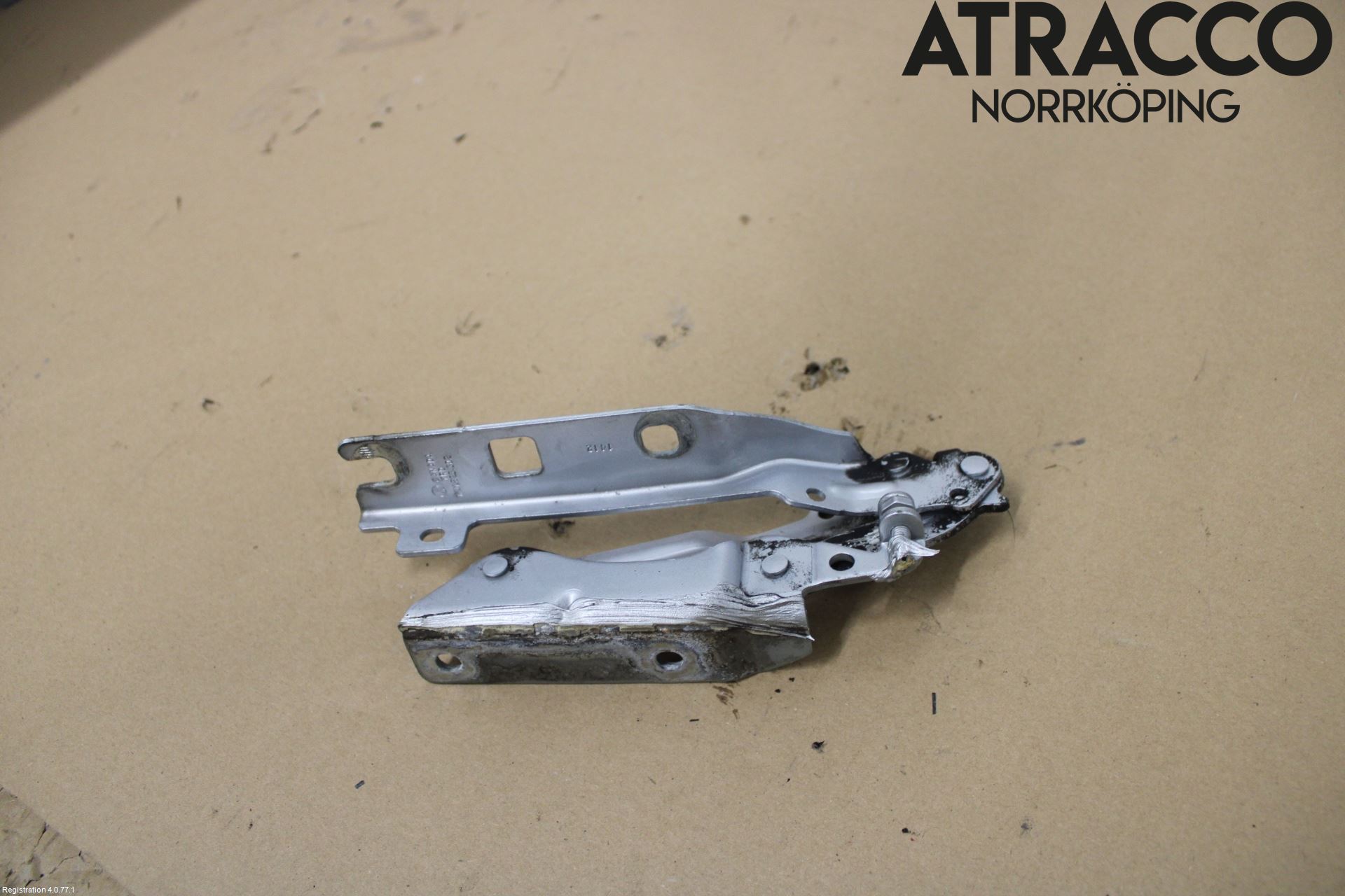 Volkswagen VW GOLF VI 09-13 Panser Hengsel - Hengsler