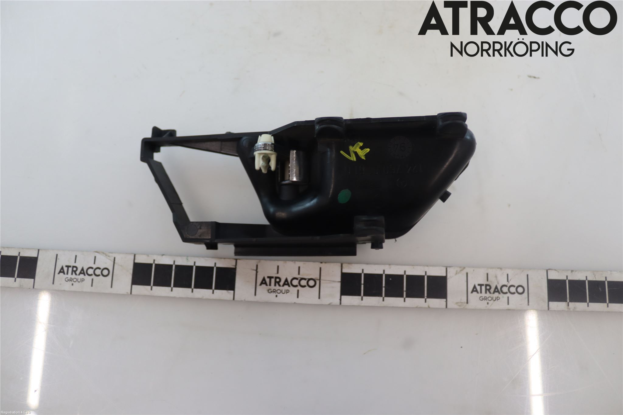 Mercedes-Benz MB 200-500  (W124) 86-96 Innr Dørhandtak V Indre