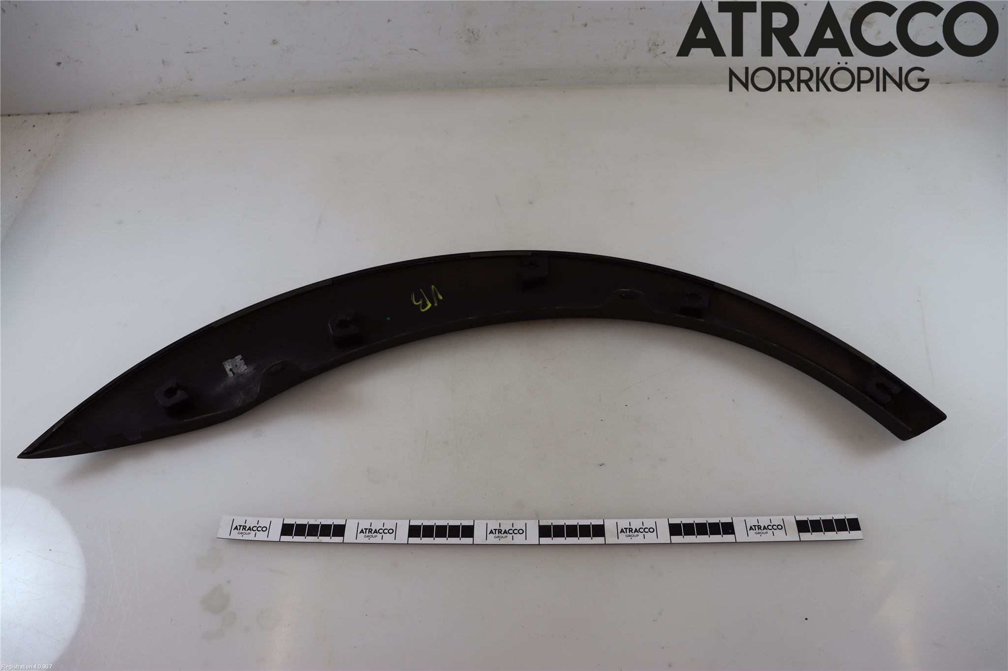 Volvo XC70 01-04 Skjerm Bredder