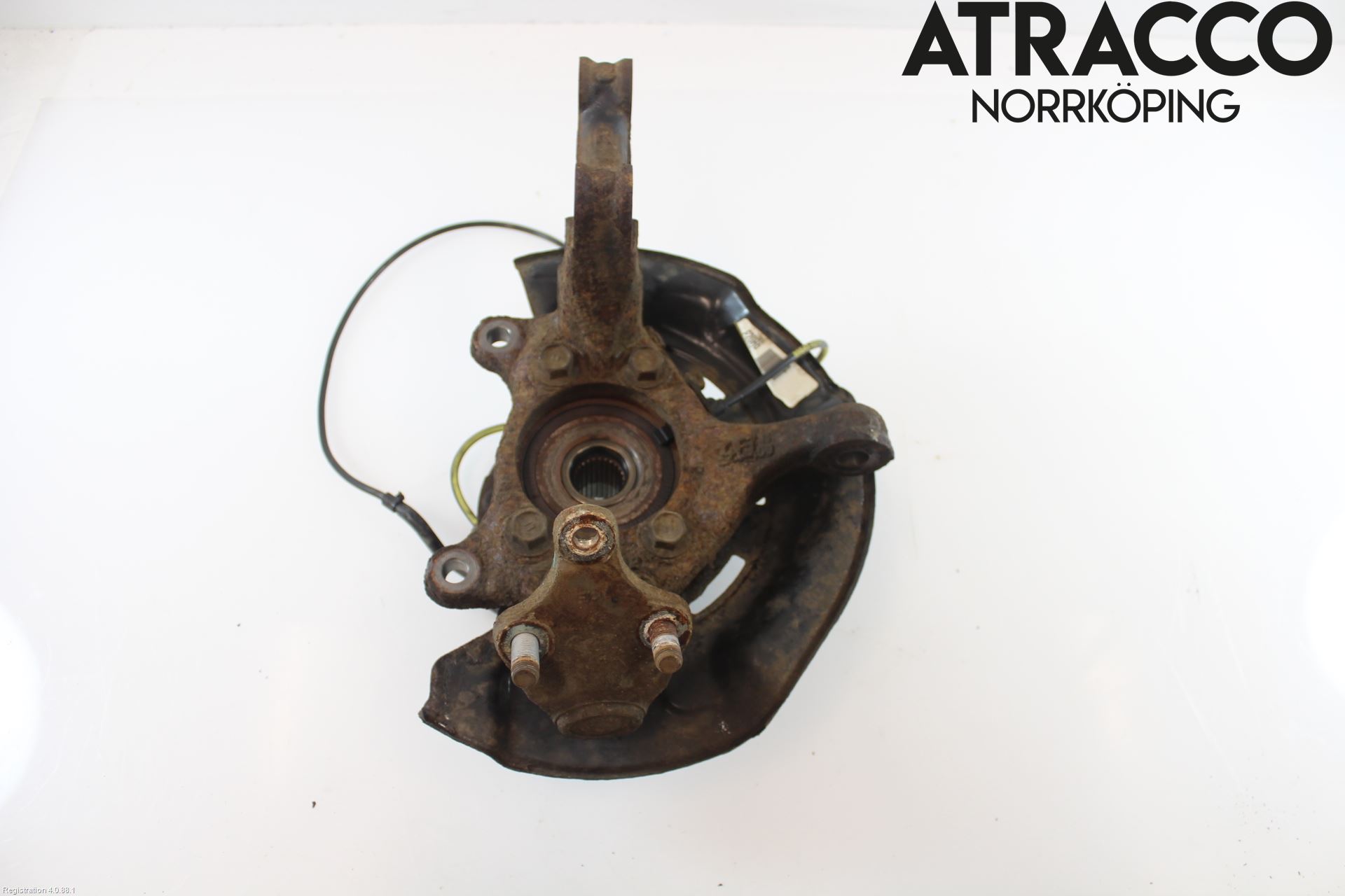 Toyota AVENSIS 09-15 Spindel Hf