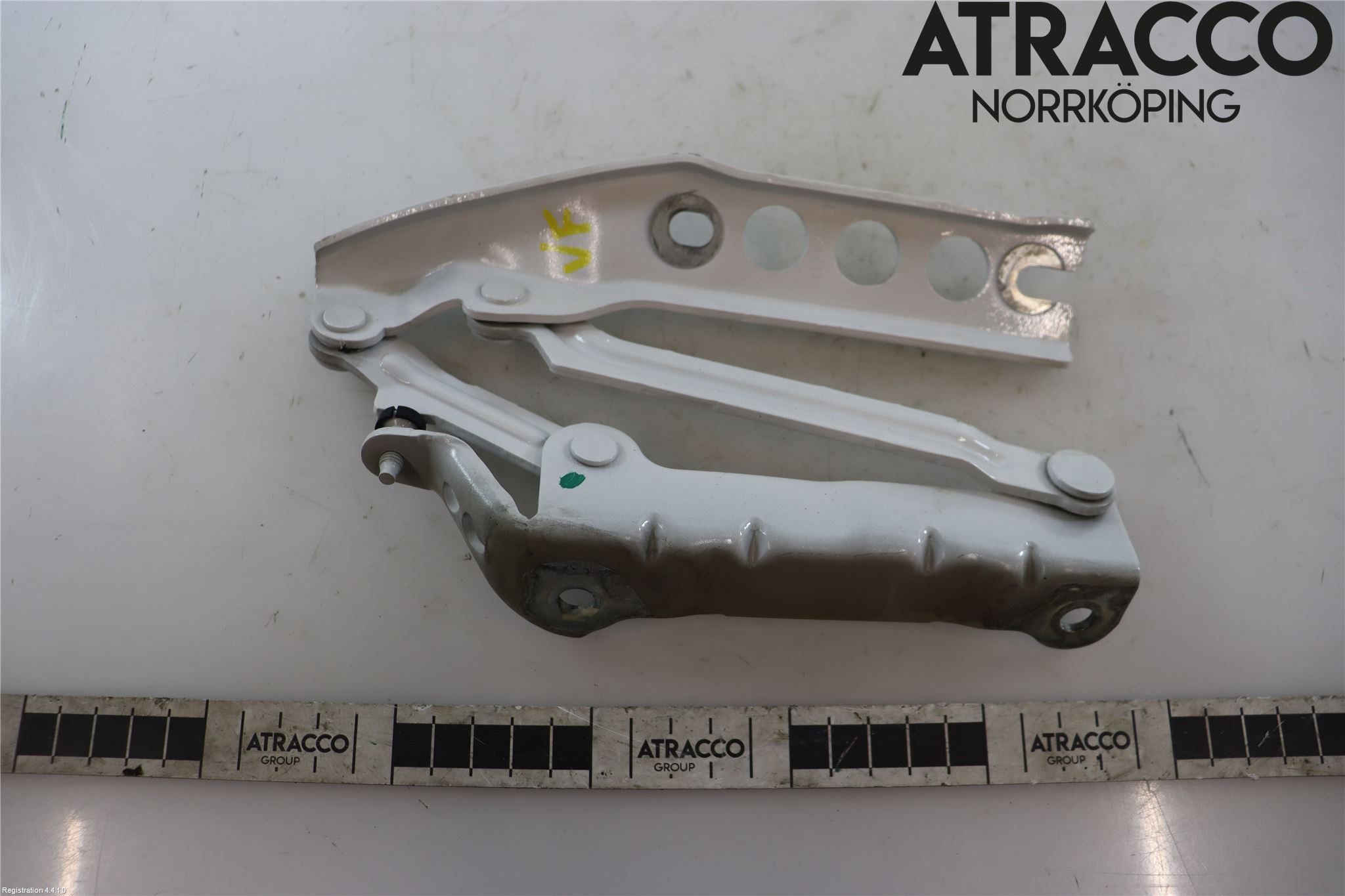 Skoda FABIA 07-14 Panser Hengsel - Hengsler