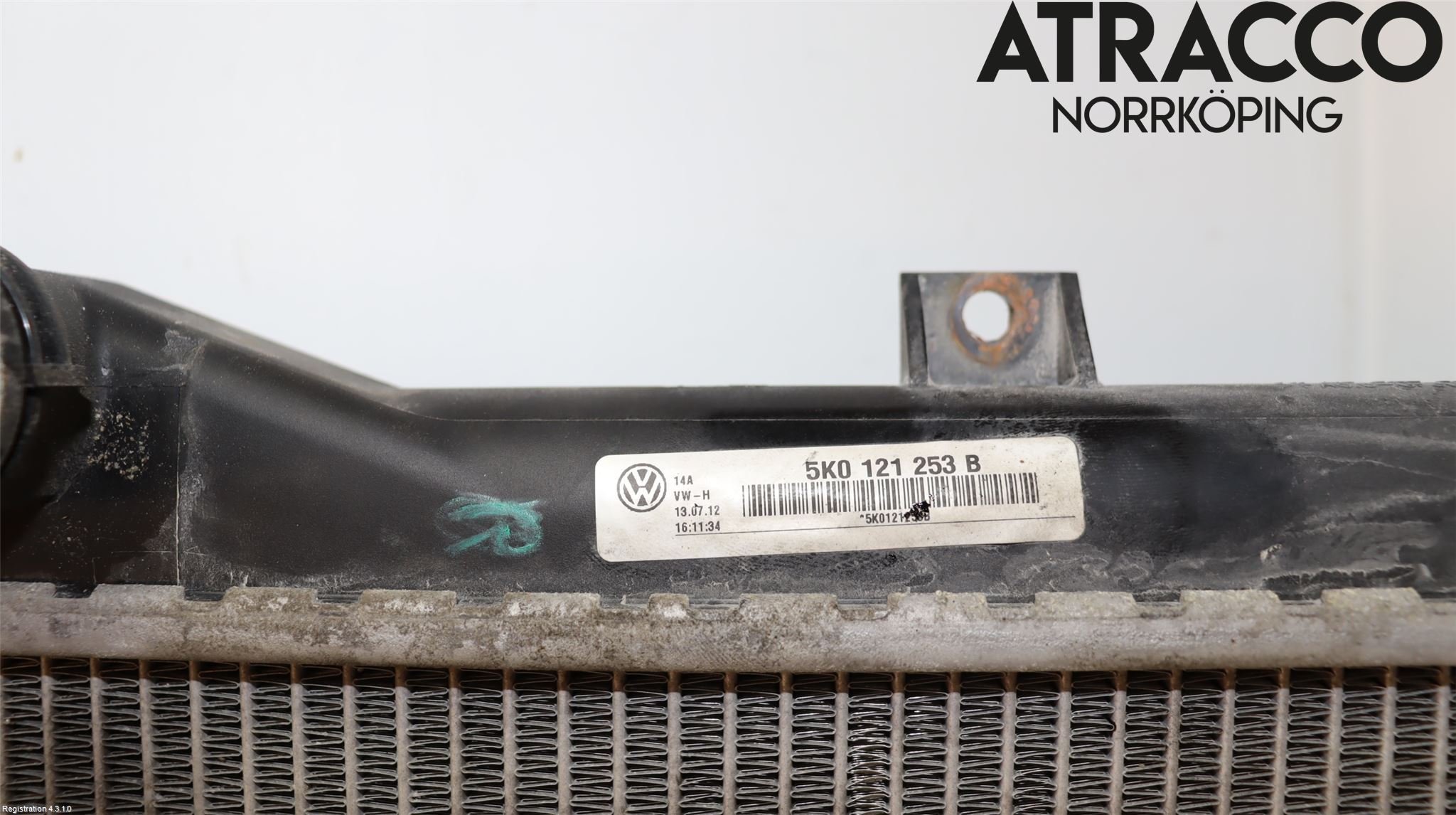 Volkswagen VW PASSAT 11-14 Radiator Manuell
