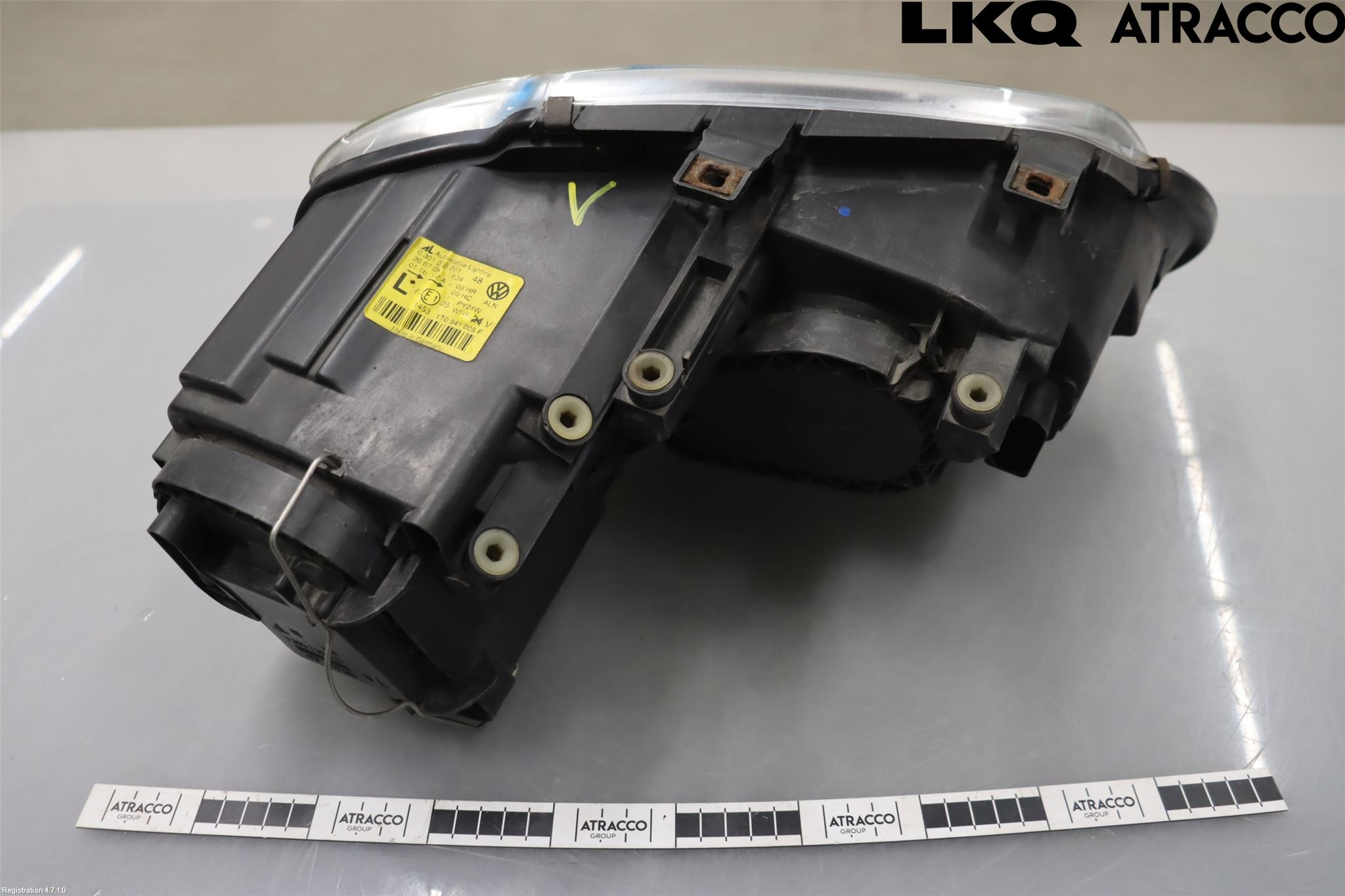 Volkswagen VW TOURAN 03-10 Frontlykt Venstre