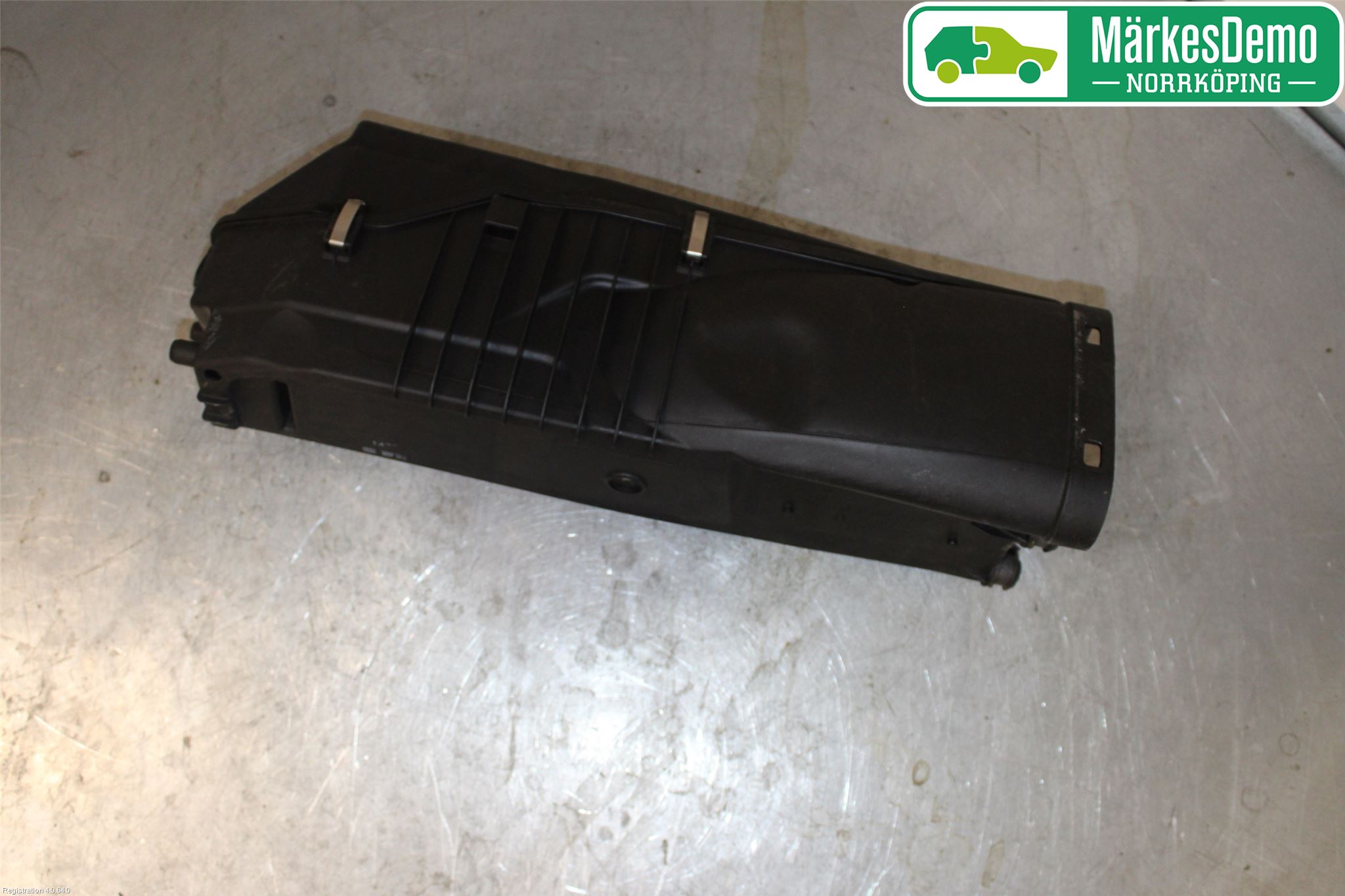Mercedes-Benz MB E-KLASS (W211) 02-09 Luftfilter Boks