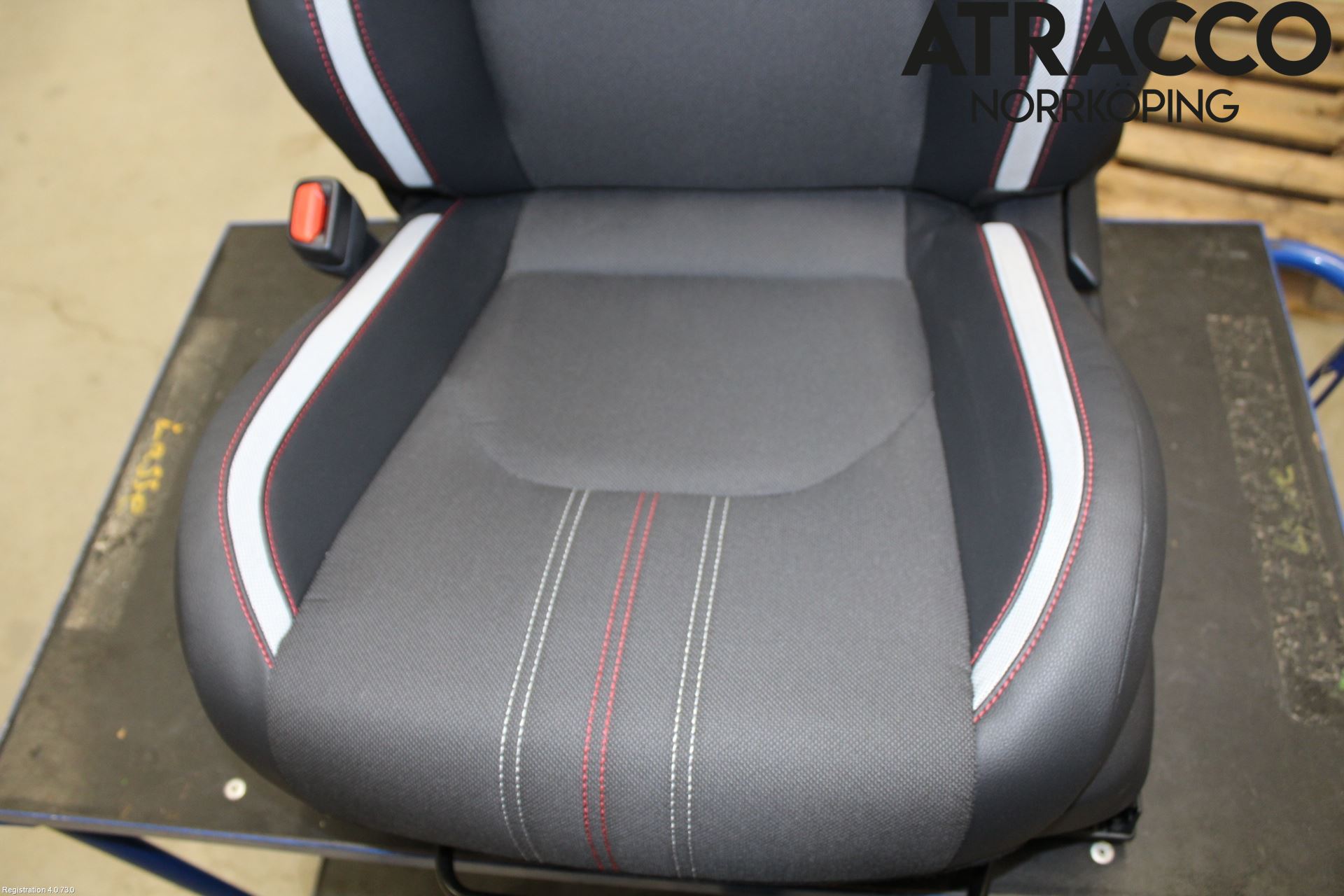 Toyota COROLLA 19- Innr Sete Foran Venstre