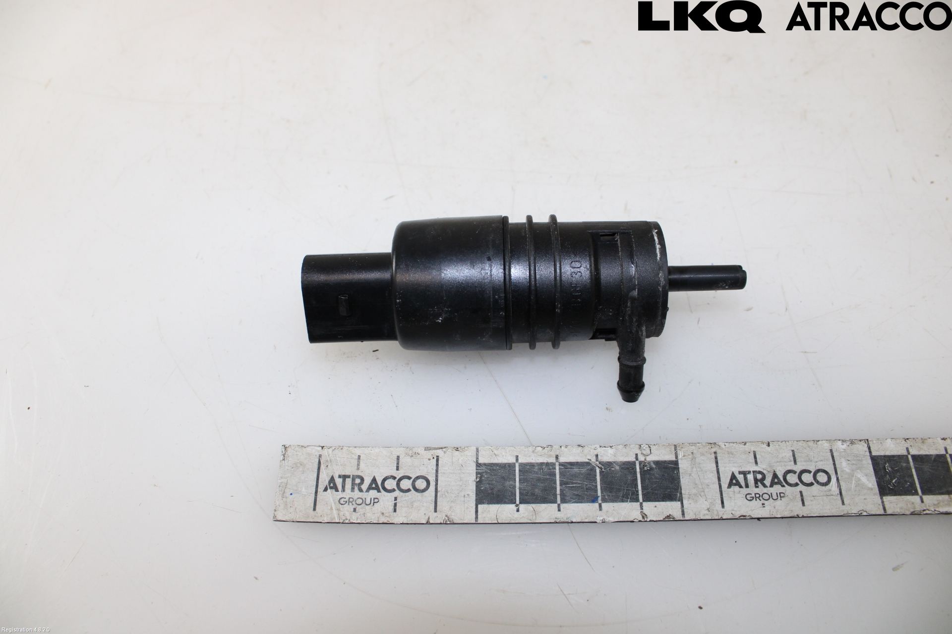 BMW X6 E71/E72   08-14 Spylerpumpe Frontrute