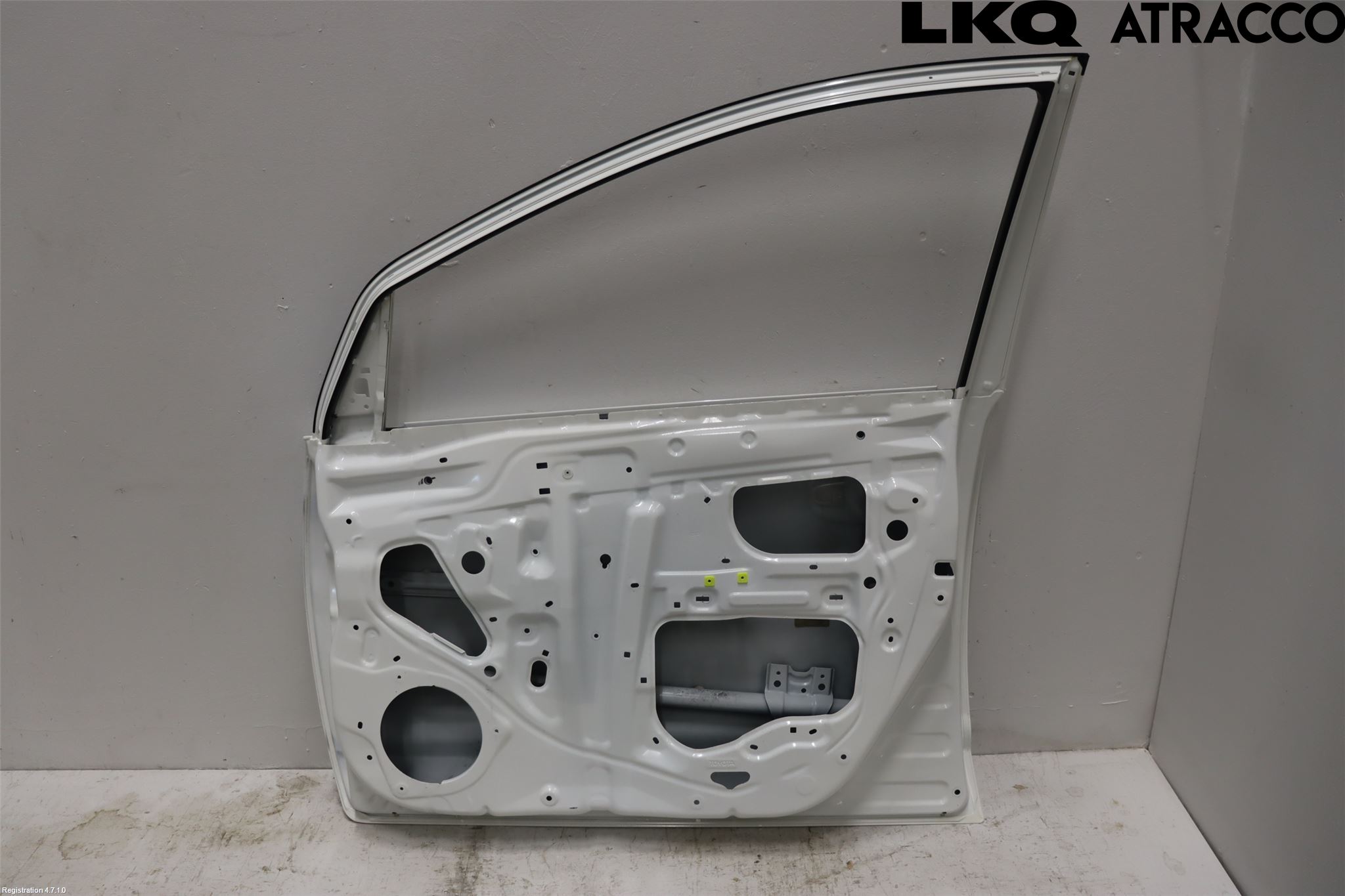 Toyota PRIUS NWH20 04-08 Dør 4D Foran Høyre