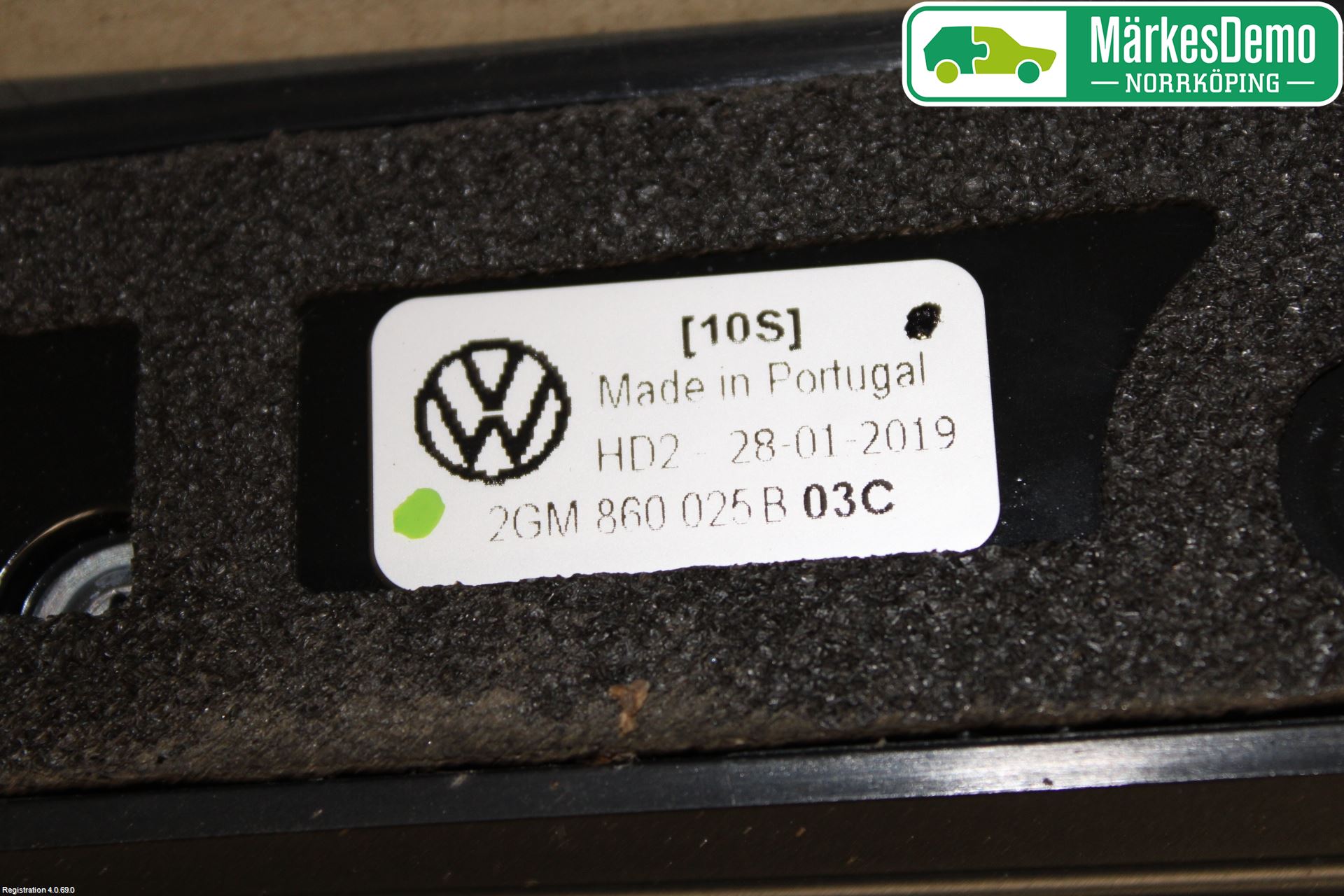 Volkswagen VW T-CROSS 19- Takrails - Stativ