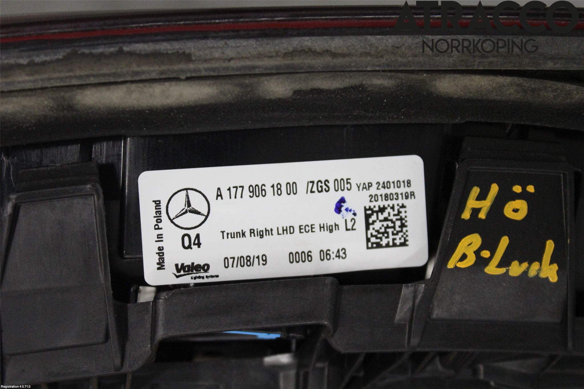 Mercedes-Benz MB A-KLASS (W177) 18- Baklykt Høyre  På Luke(Indre)