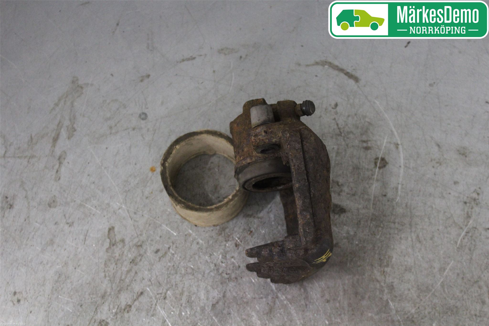 Volkswagen VW TOURAN 03-10 Bremsecaliper Foran Høyre