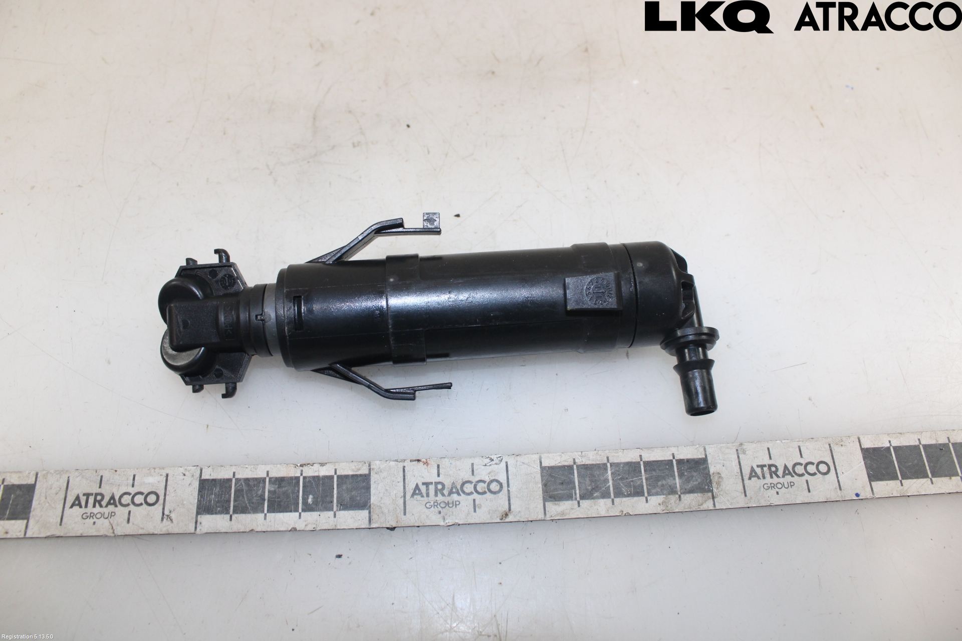 Volkswagen VW TOURAN 10-15 Spylerdyse Frontlykter