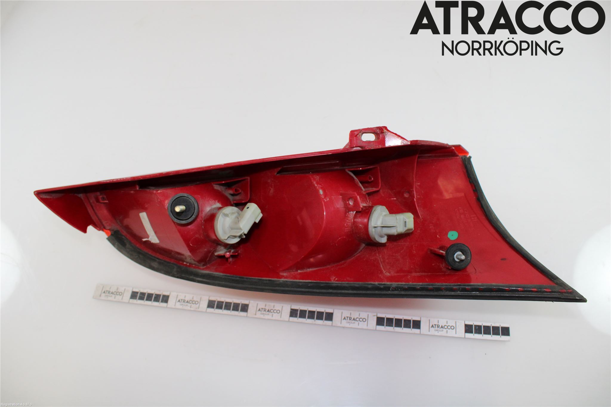 Ford FOCUS     99-04 Baklykt Venstre