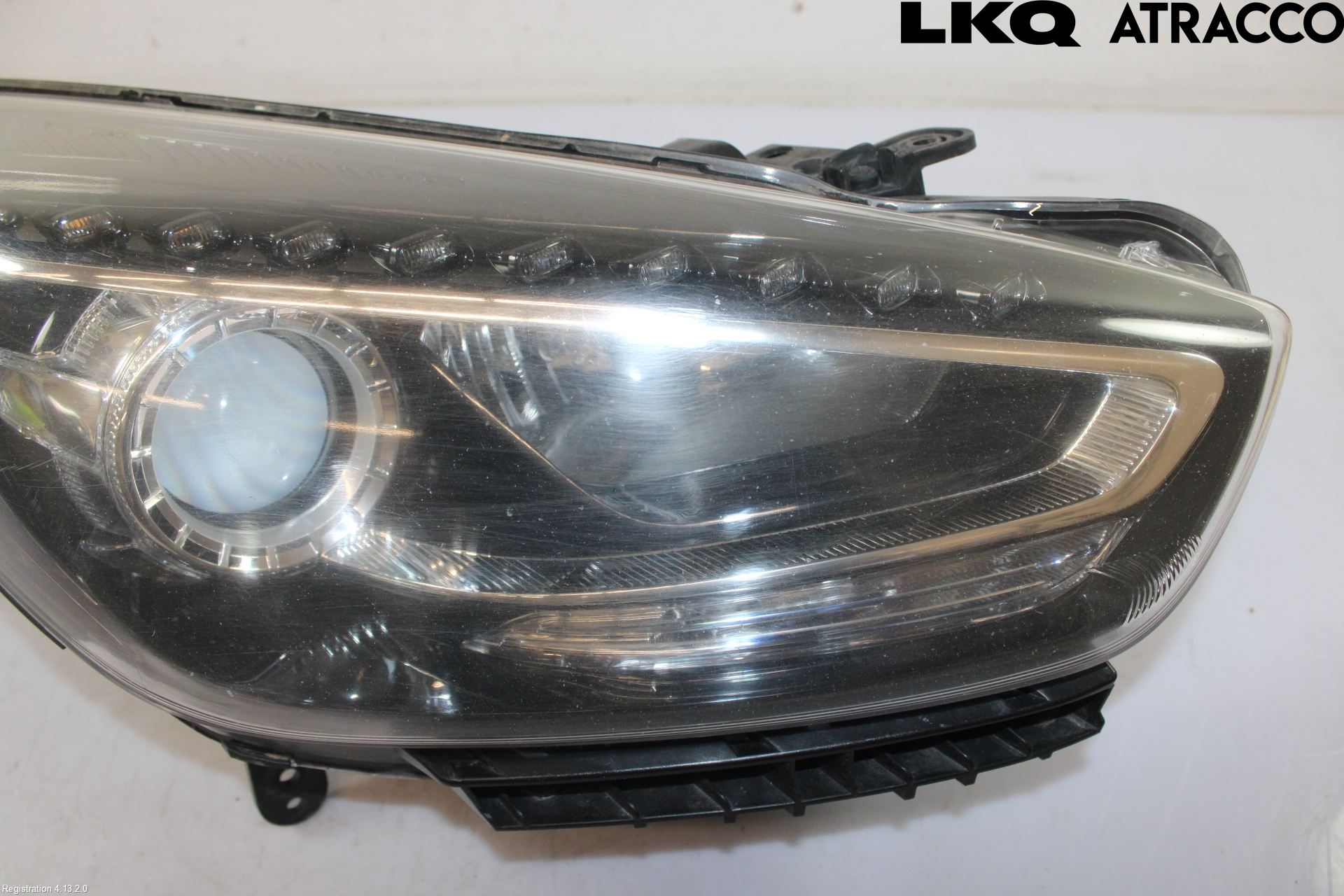 Hyundai i40 16-18 Frontlykt Høyre