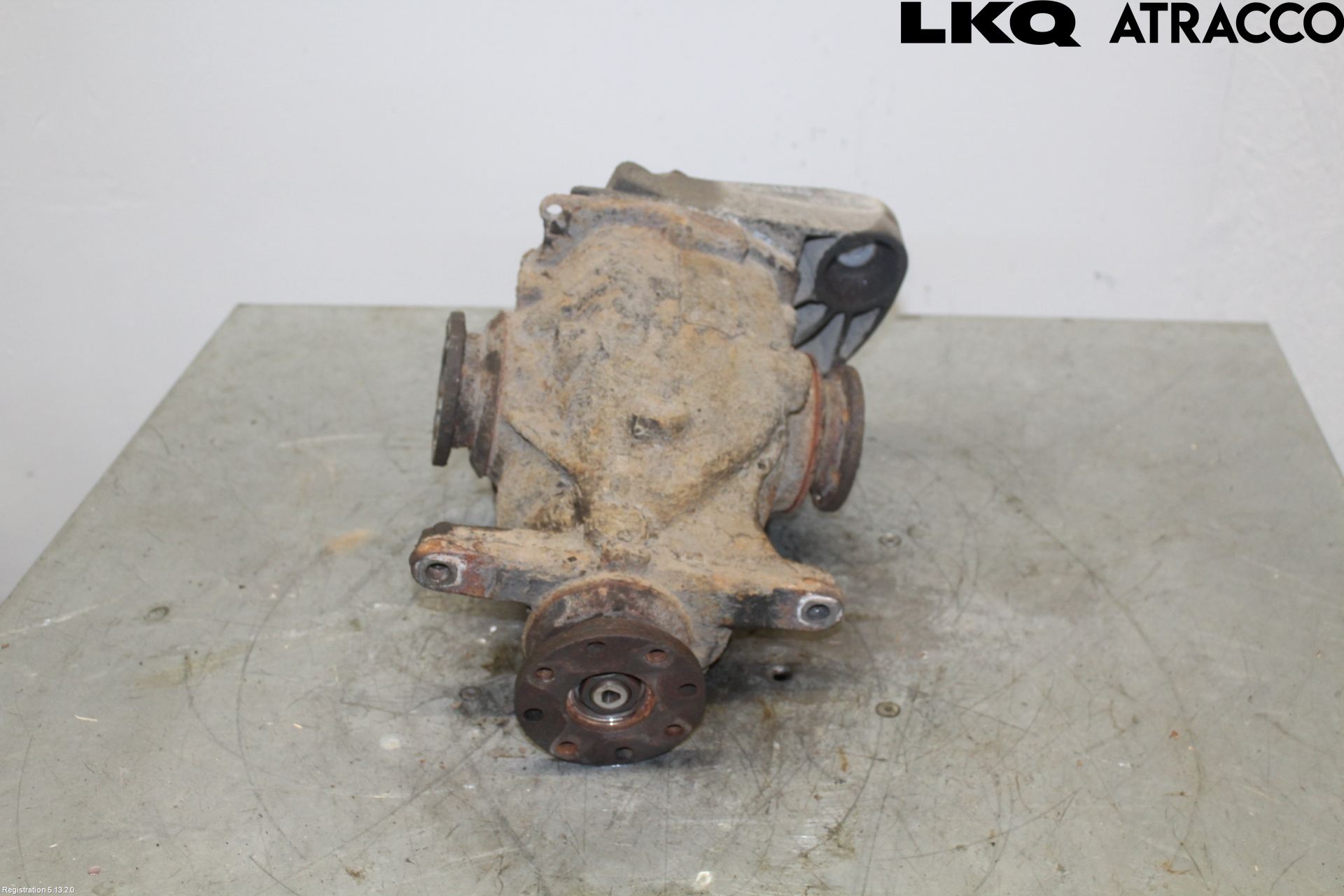BMW 1 E87/81 5D/3D 03-11 Bakaksel Kardang Bak -Diff