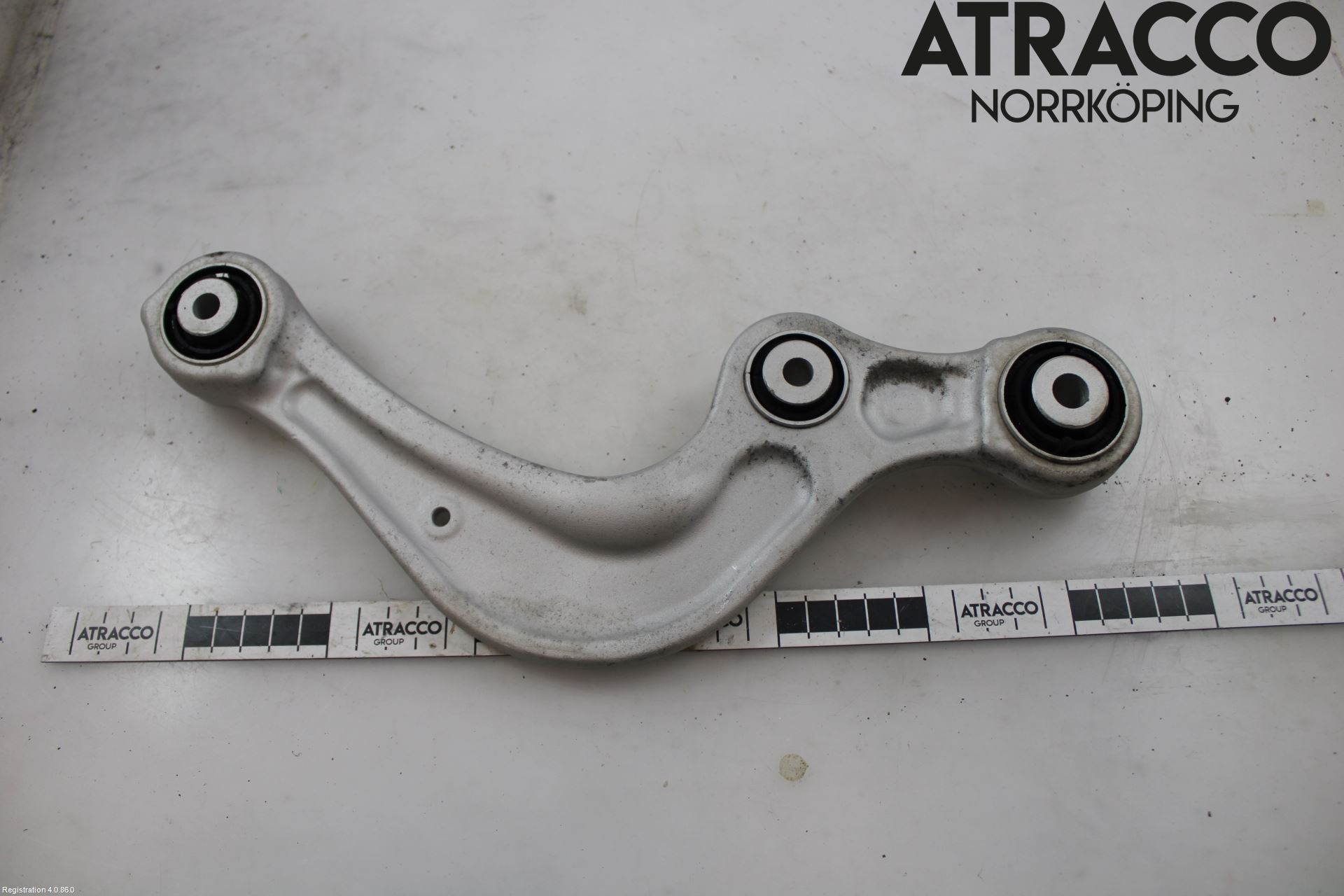 Audi A6 F2/C8 19- Bærearm Bak Høyre Øvre