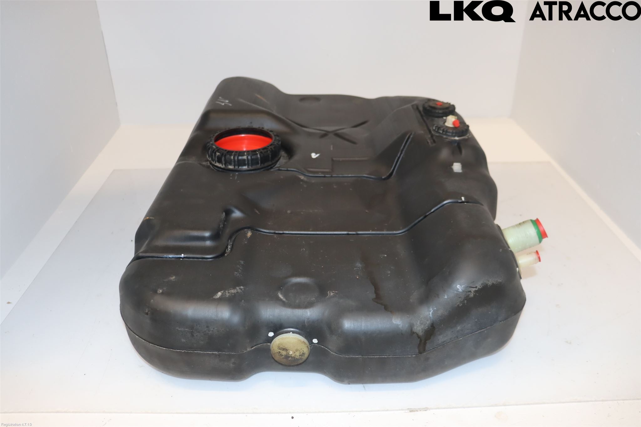 Hyundai GENESIS Drivstofftank