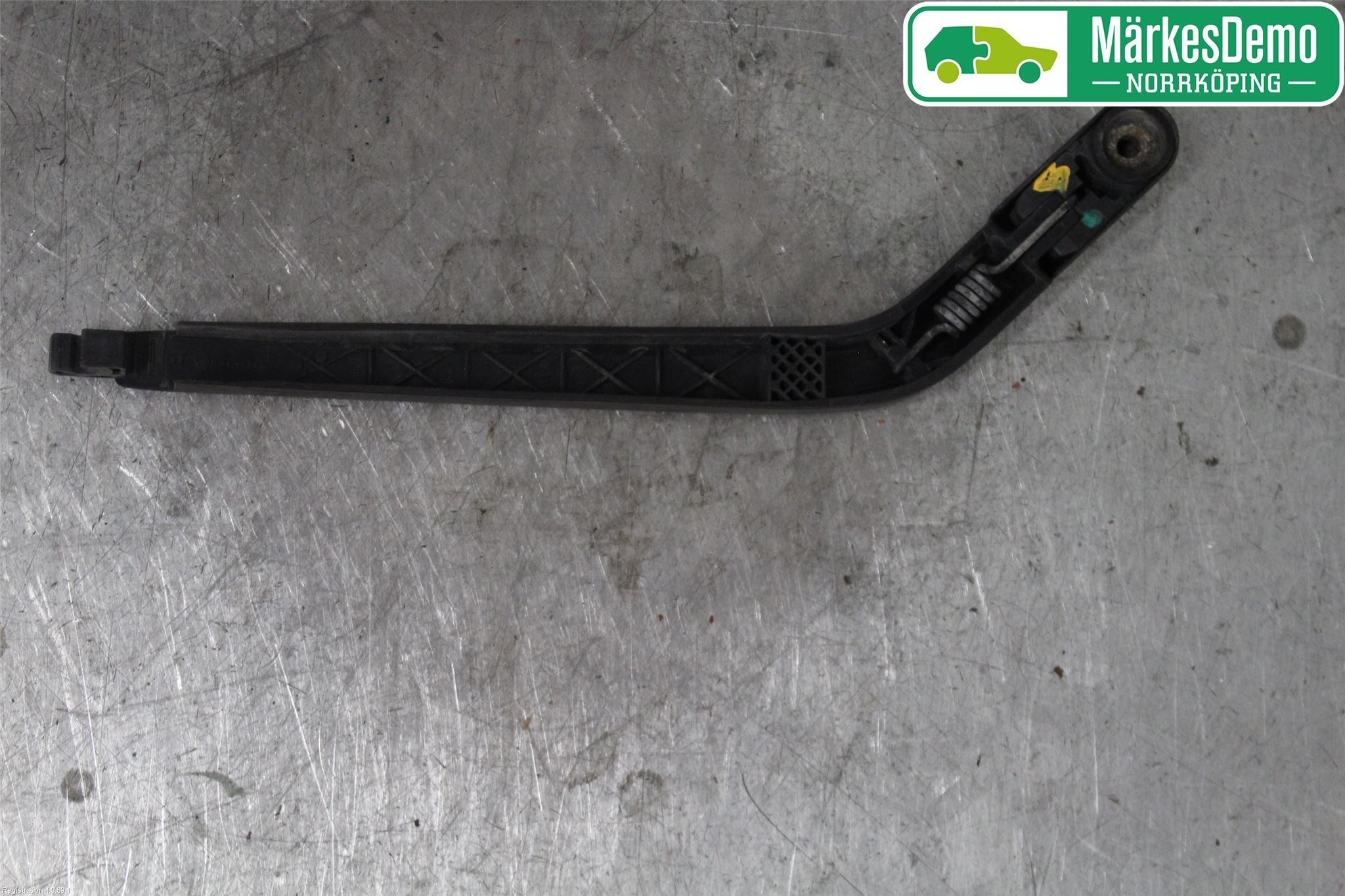 Mitsubishi OUTLANDER 01-07 Viskerarm Bakrute