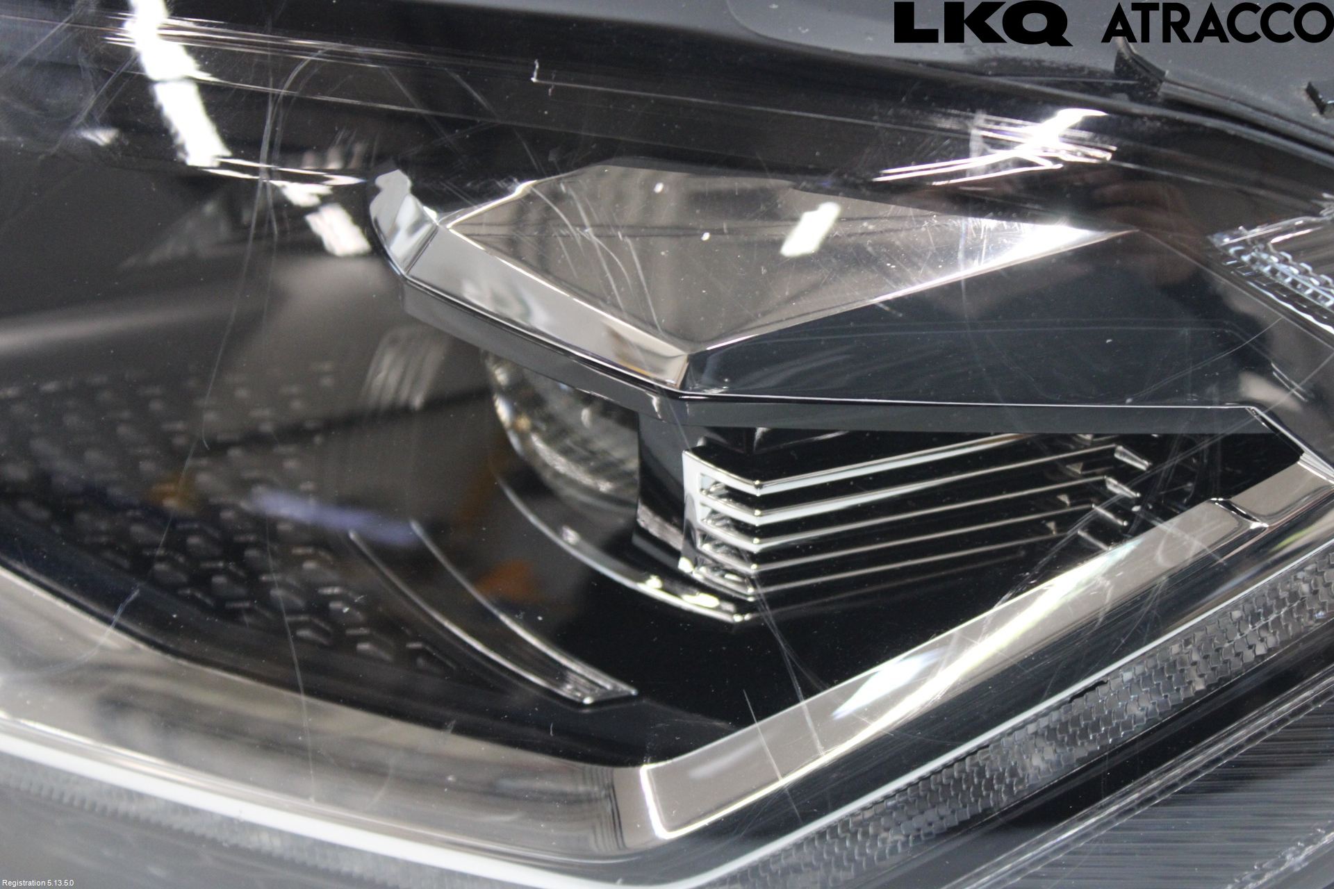 Volkswagen VW GOLF / E-GOLF VII 13-20 Frontlykt Venstre