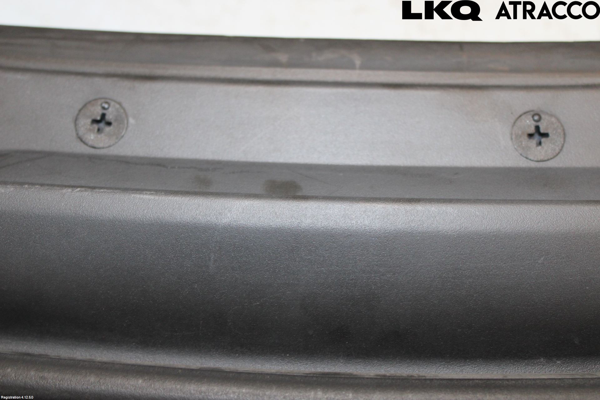 Volvo V50 04-07 Visker Deksel-Grill-Under Frr