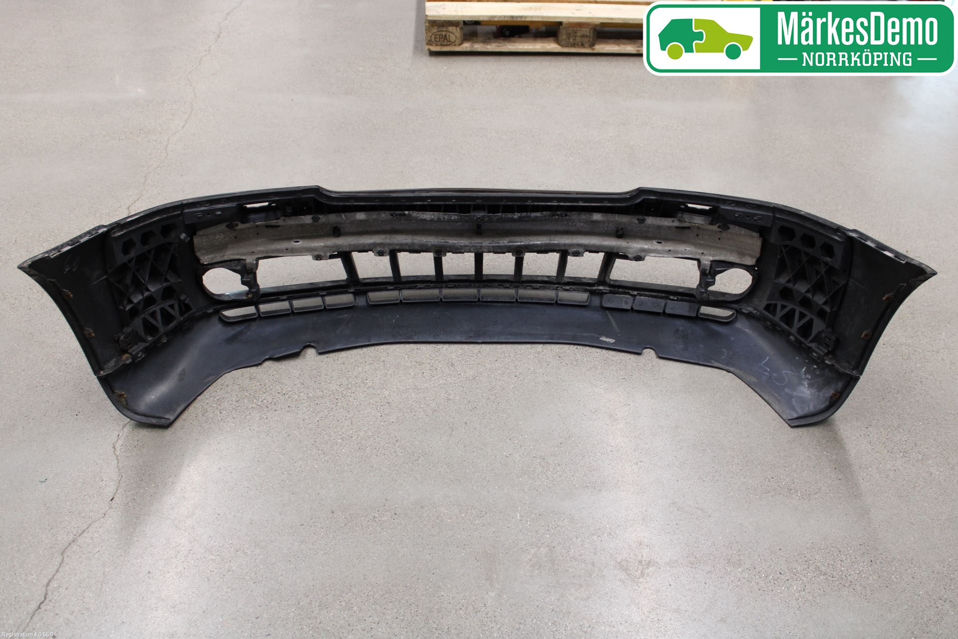 Audi A4/S4 99B-00 Støtfanger Foran Plastdeksel