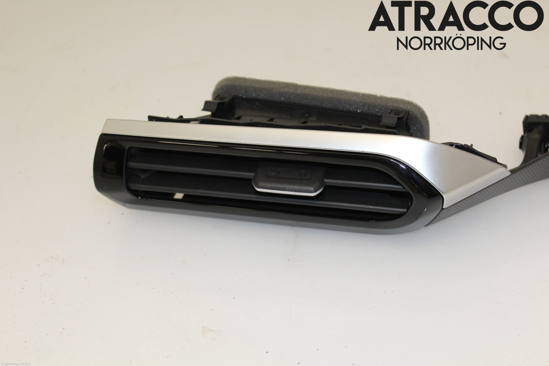 Volkswagen VW ID.4 21- Dashbord Kanal - Dyse