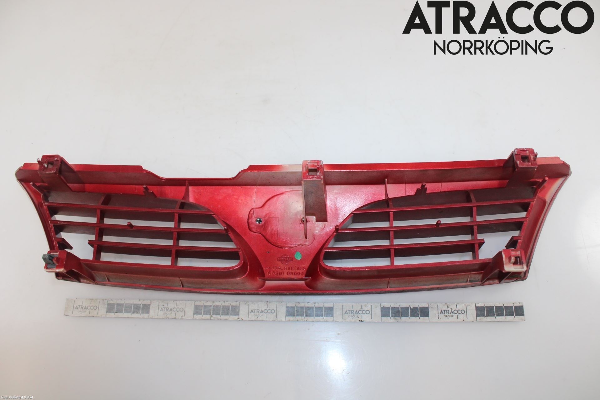 Nissan ALMERA    96-00 Grill Komplett