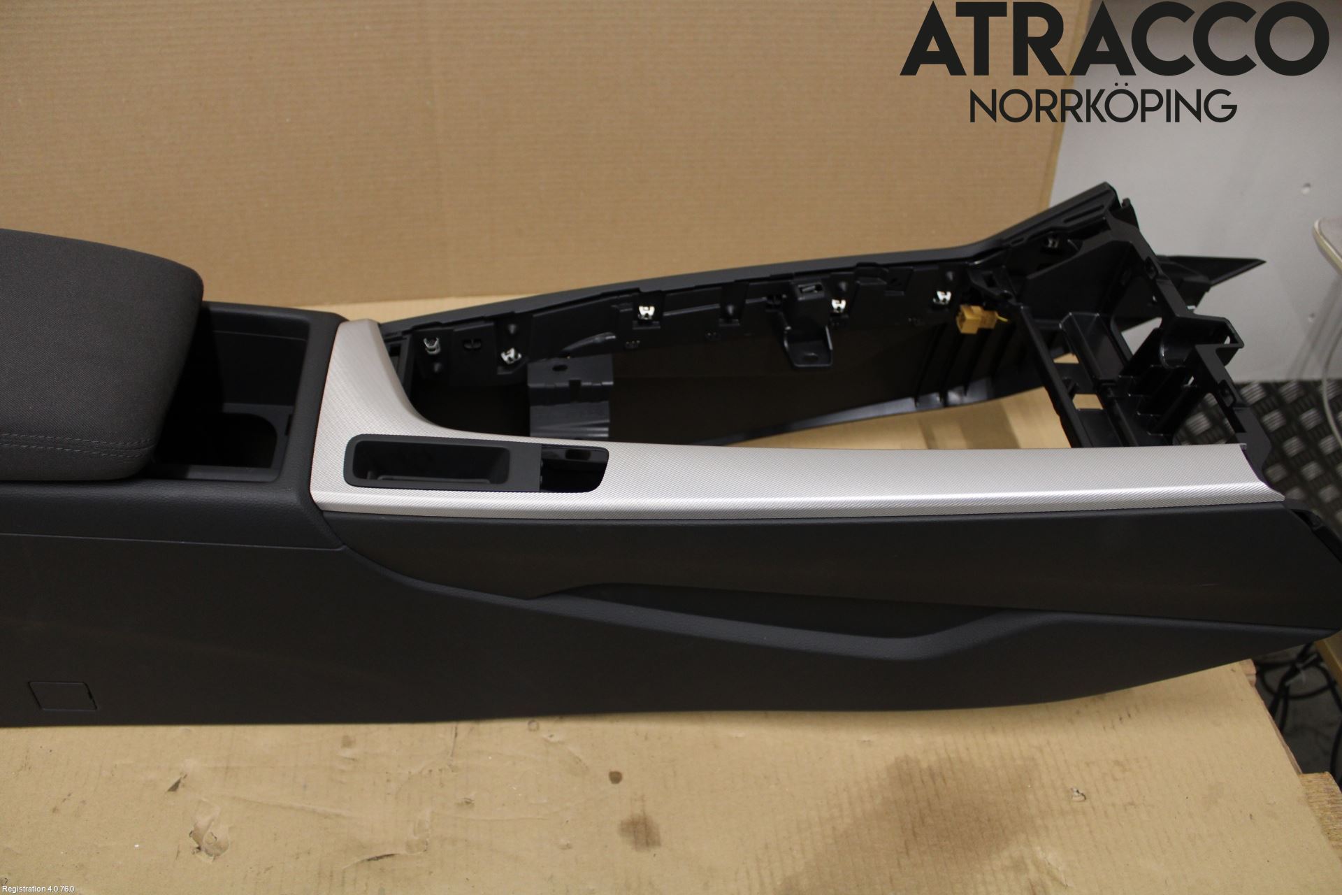 Audi A5 17- Instrumentkonsoll Midt