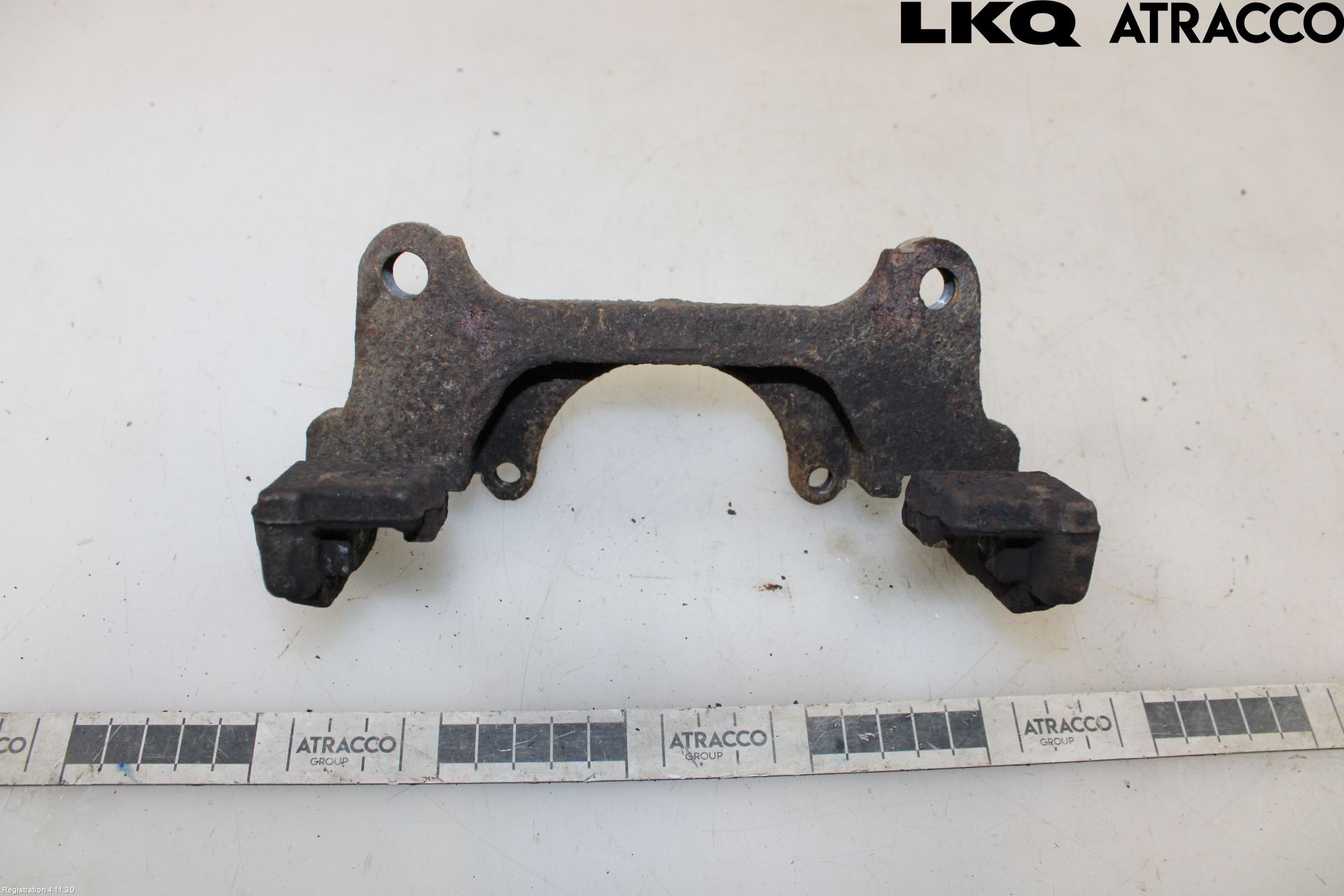 Volkswagen VW PASSAT 11-14 Bremsecaliper Feste Holder