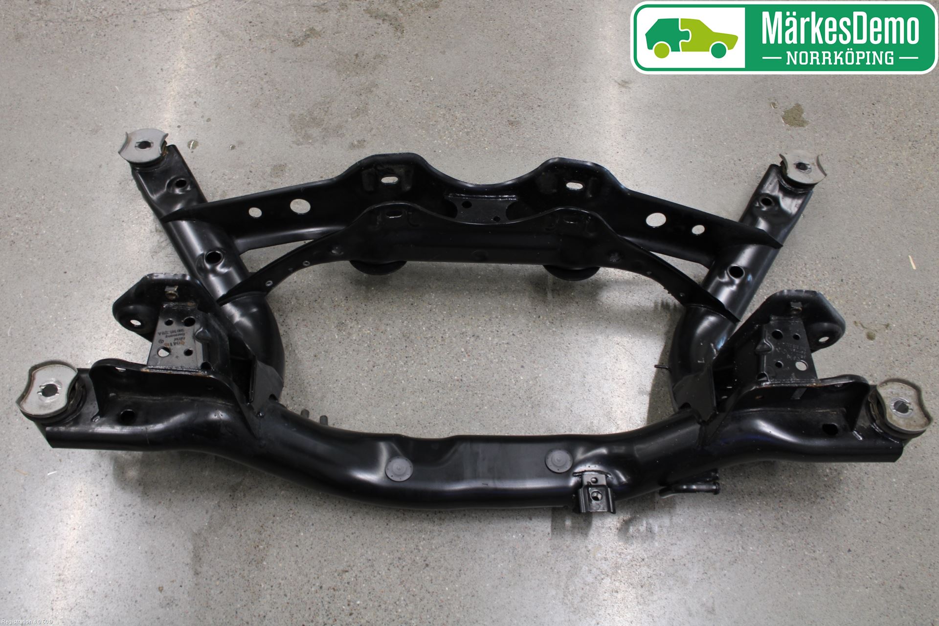 Seat LEON 13-20 Bakaksel Feste Travers-Ramme