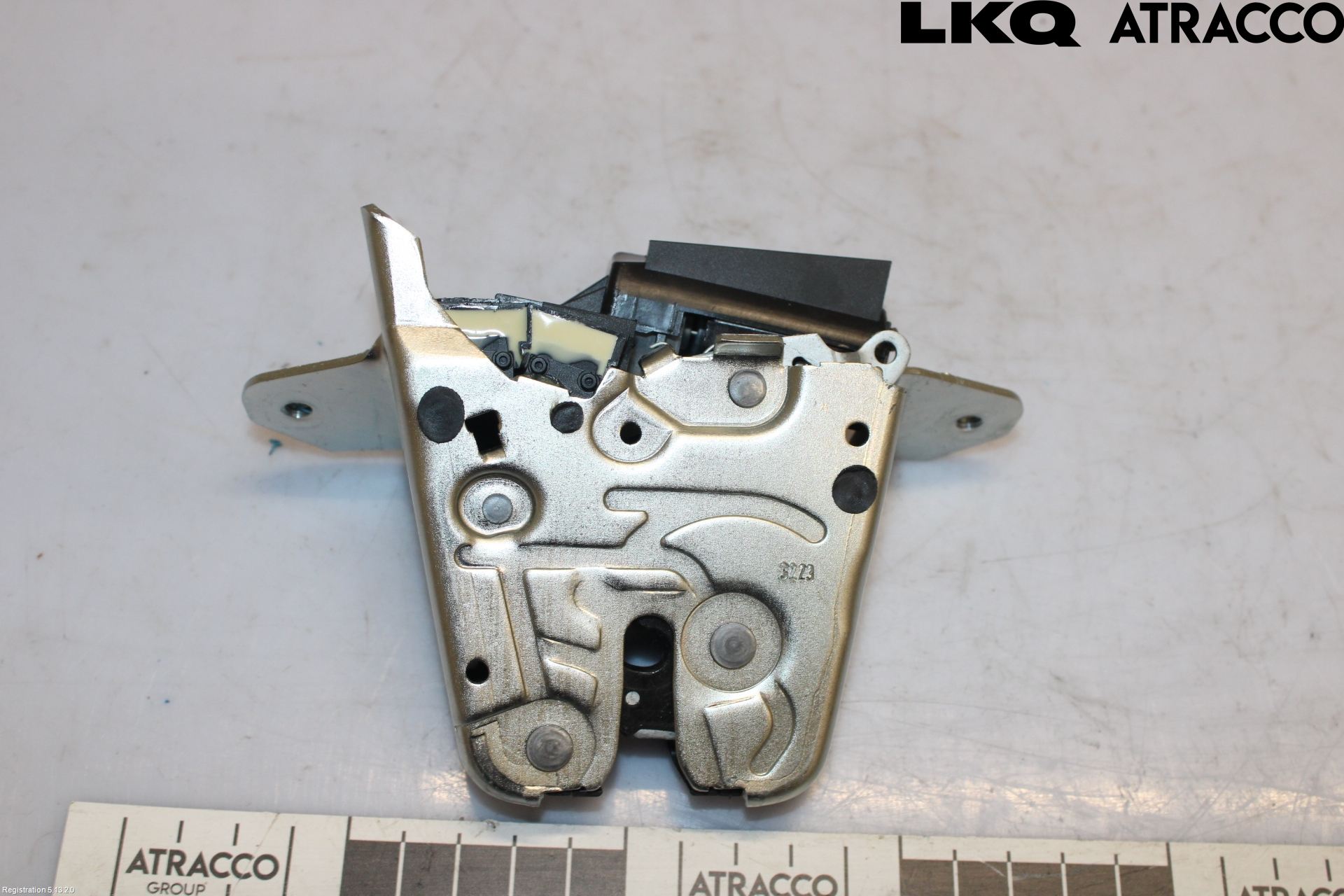 Mercedes-Benz MB EQB (X243) 22- Bakluke-Lokk Låsekasse